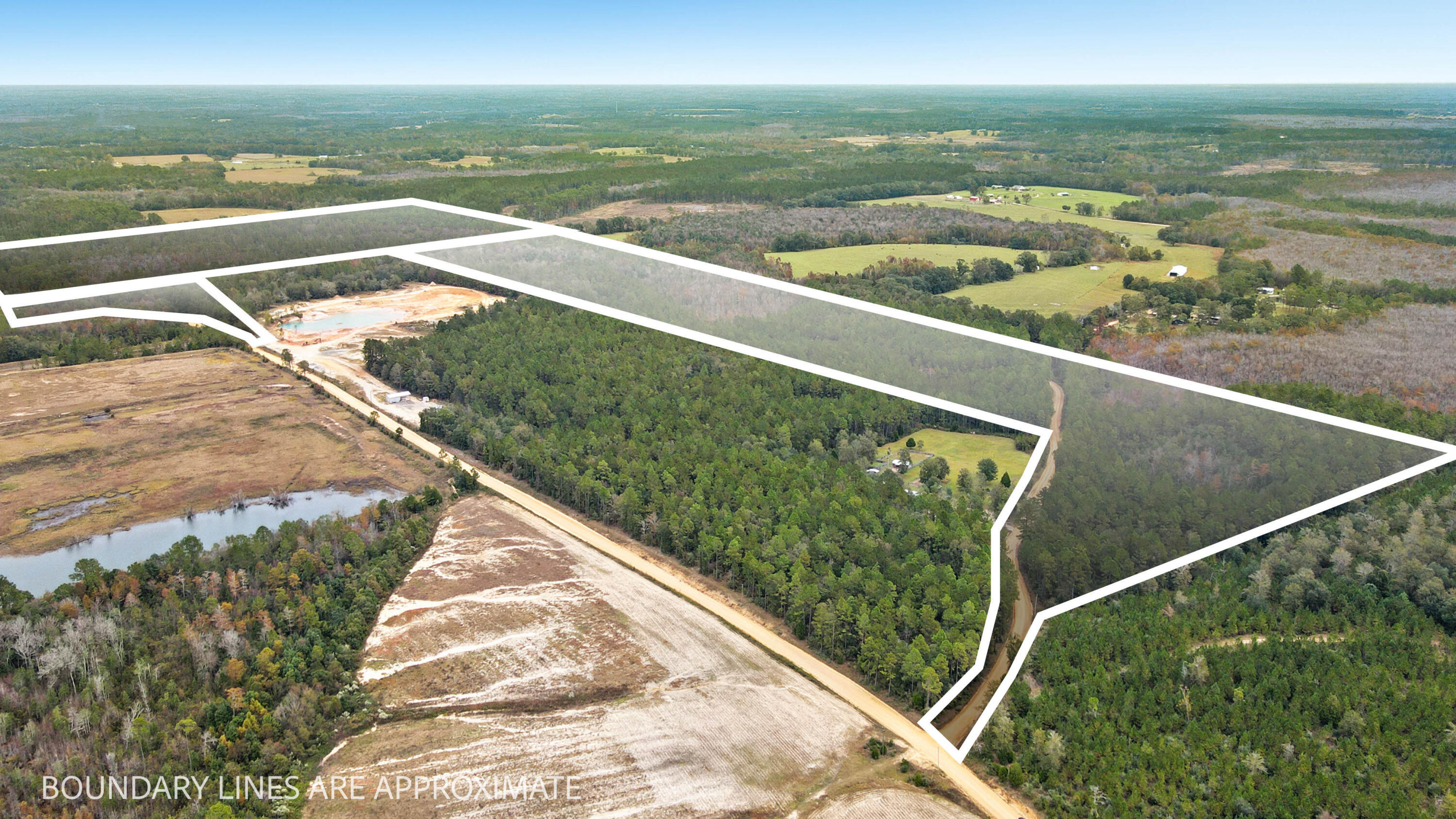 NO RECORDED SUBDIVISION - Land