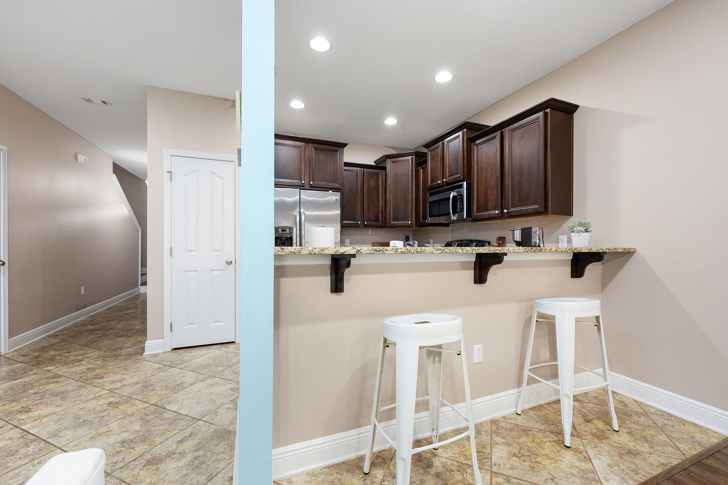 RESERVE POINTE - Residential