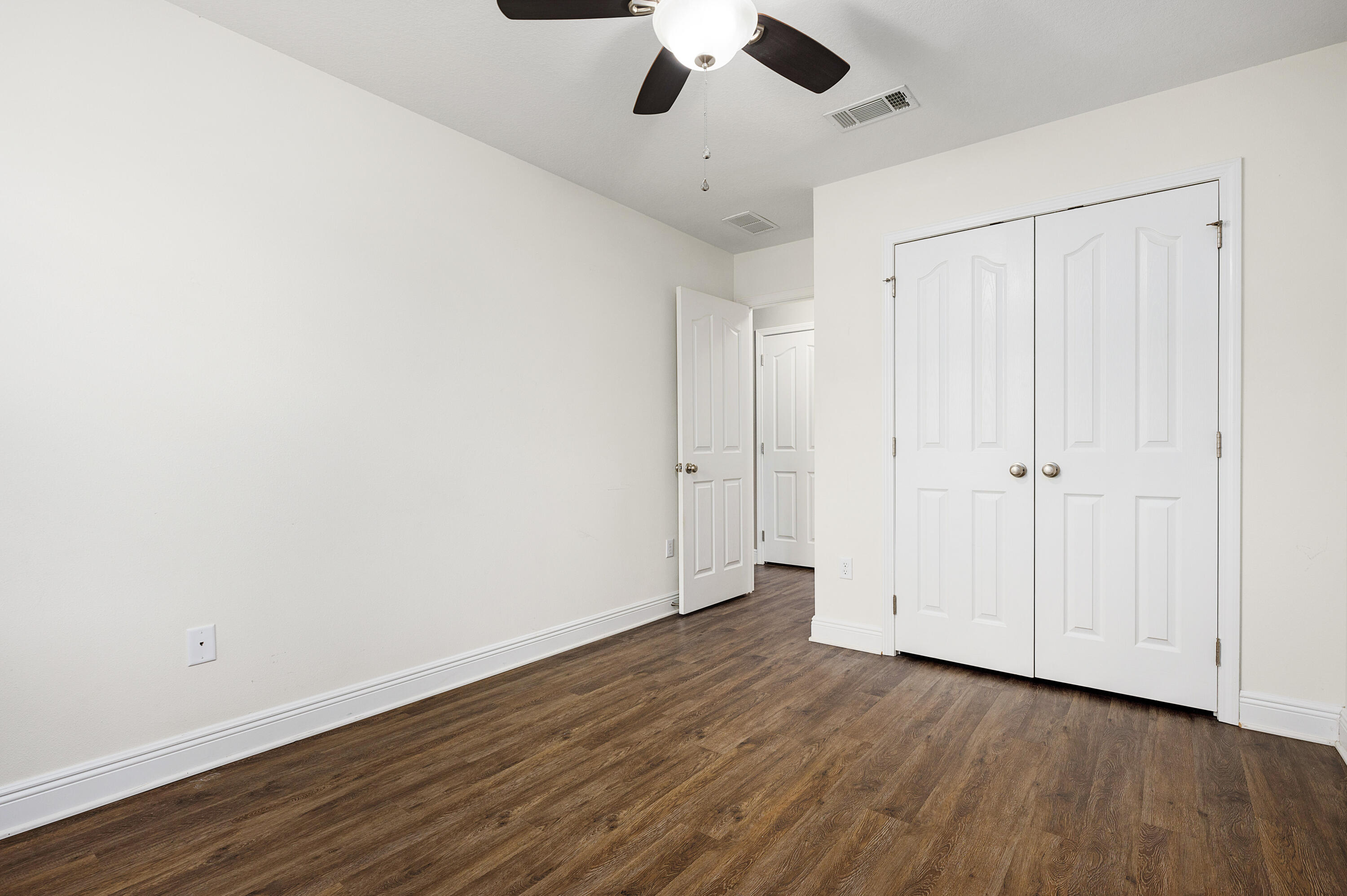 RESERVE POINTE - Residential