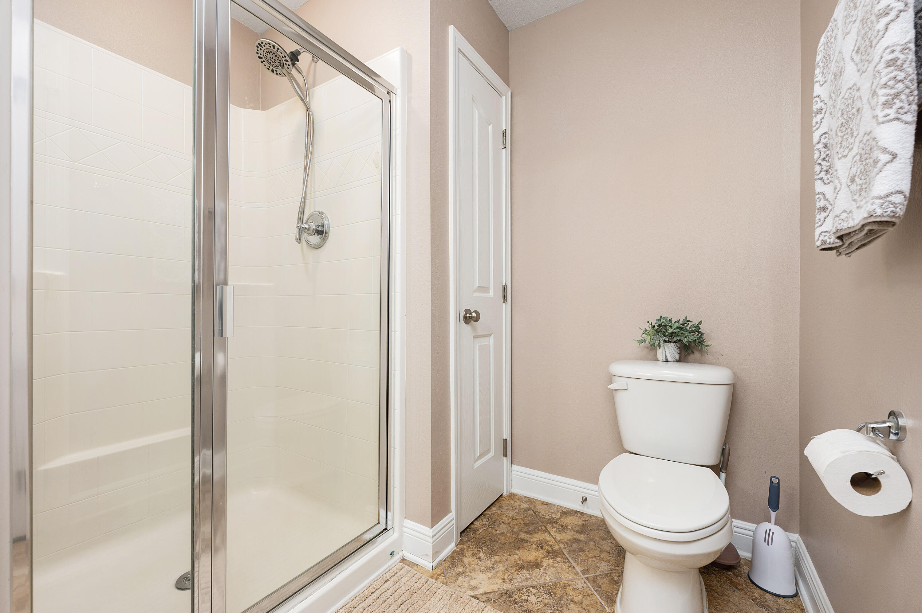 RESERVE POINTE - Residential