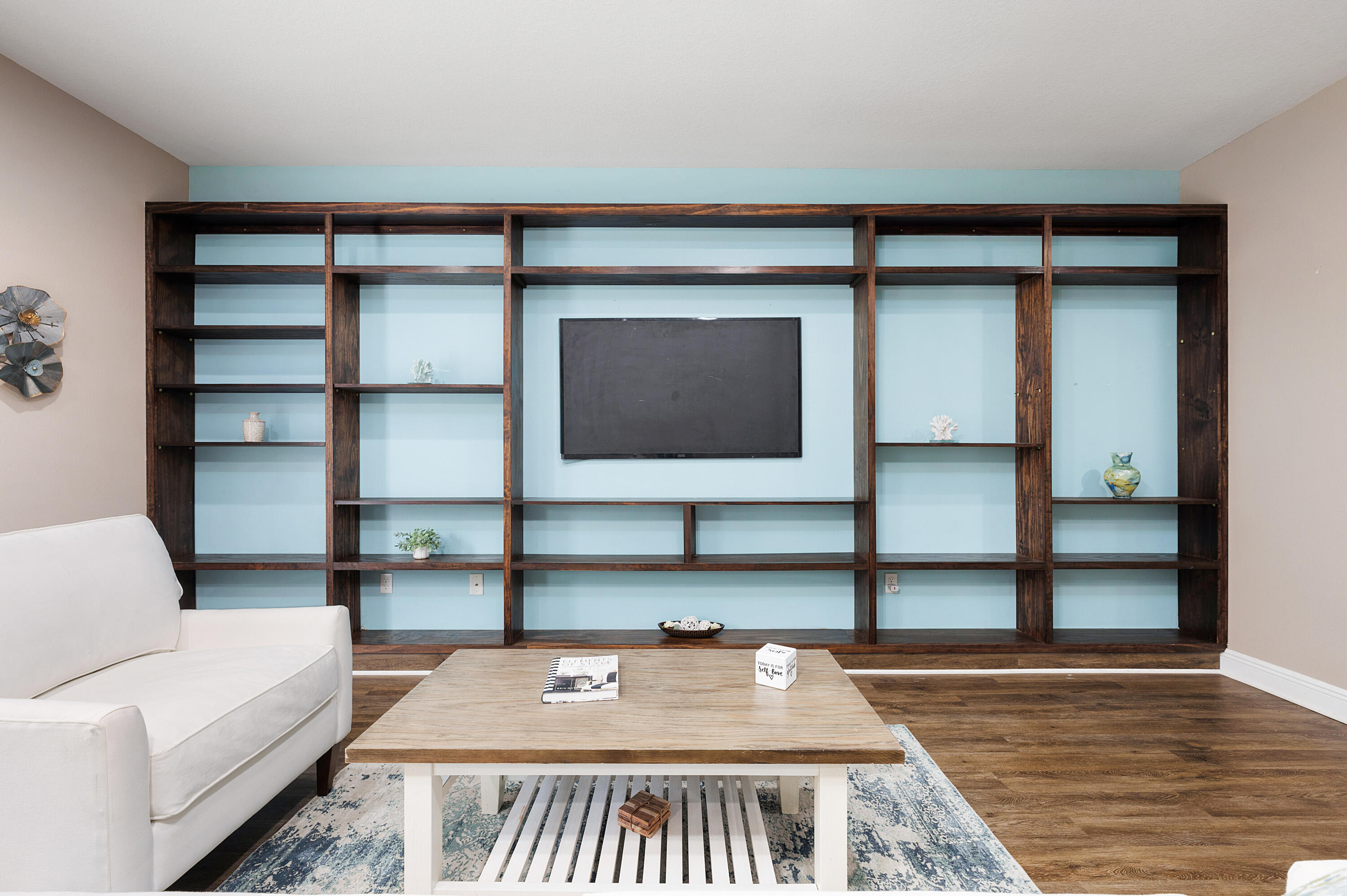 RESERVE POINTE - Residential