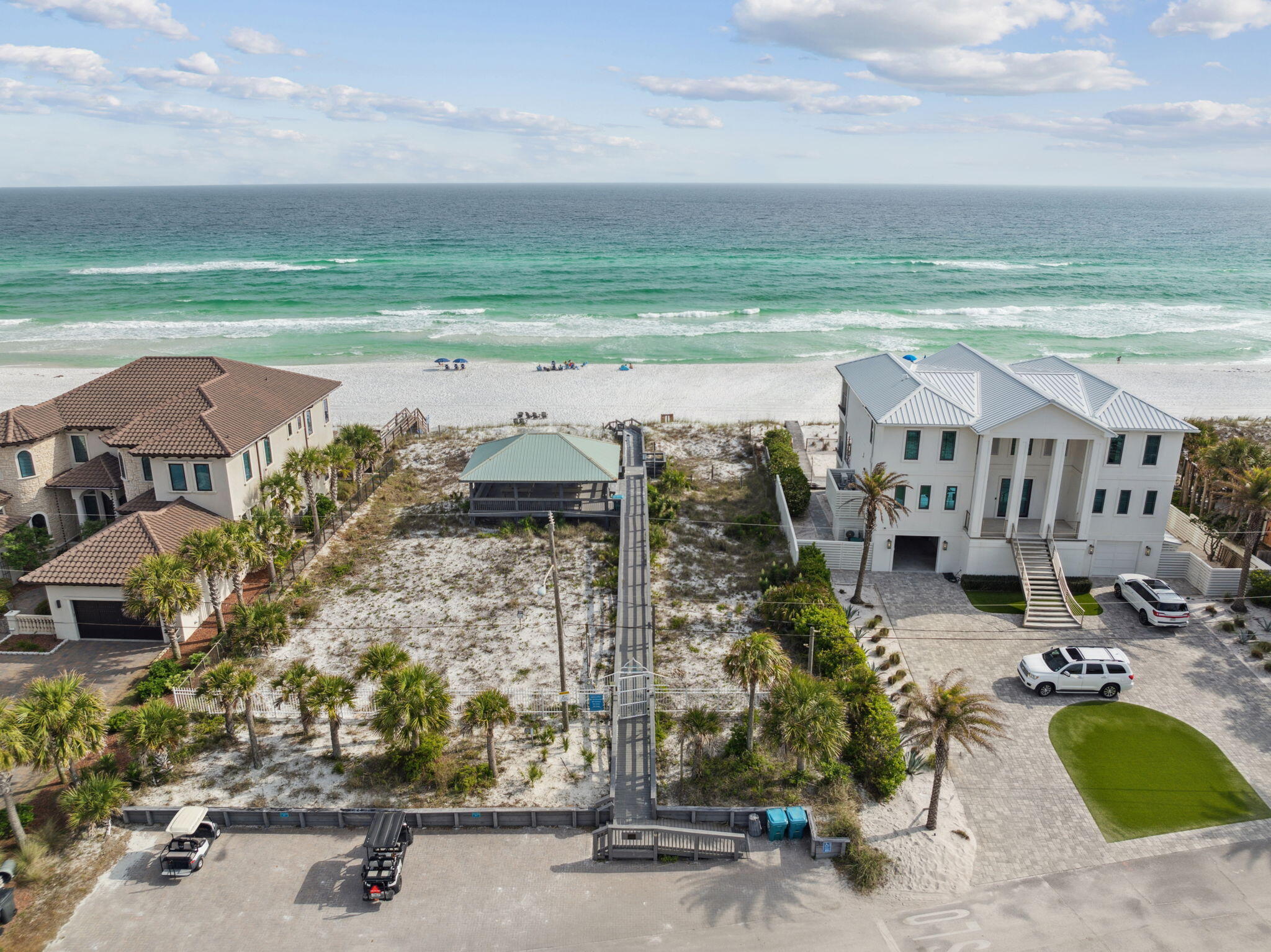 GULF PINES - Residential