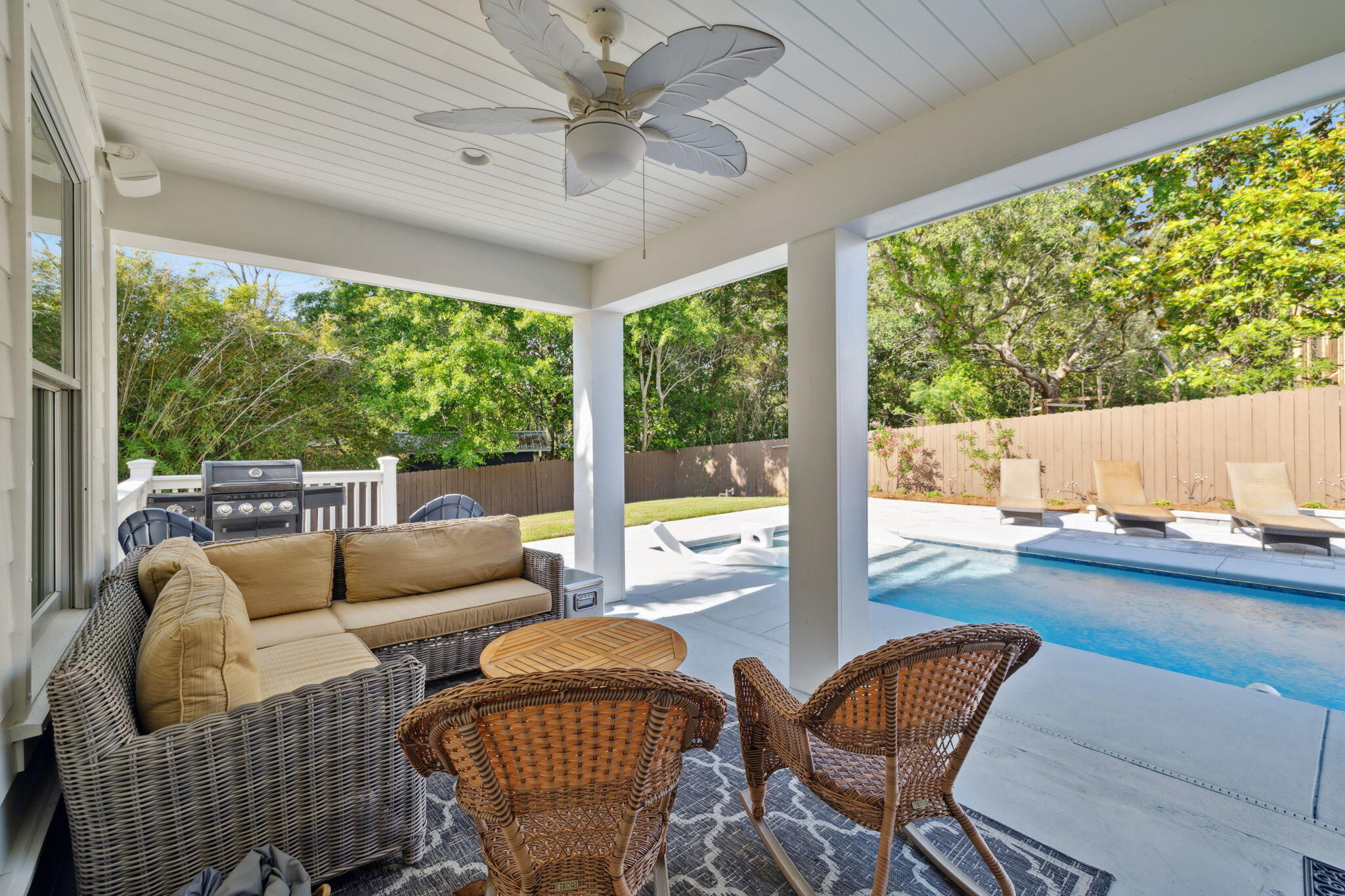 GULF PINES - Residential