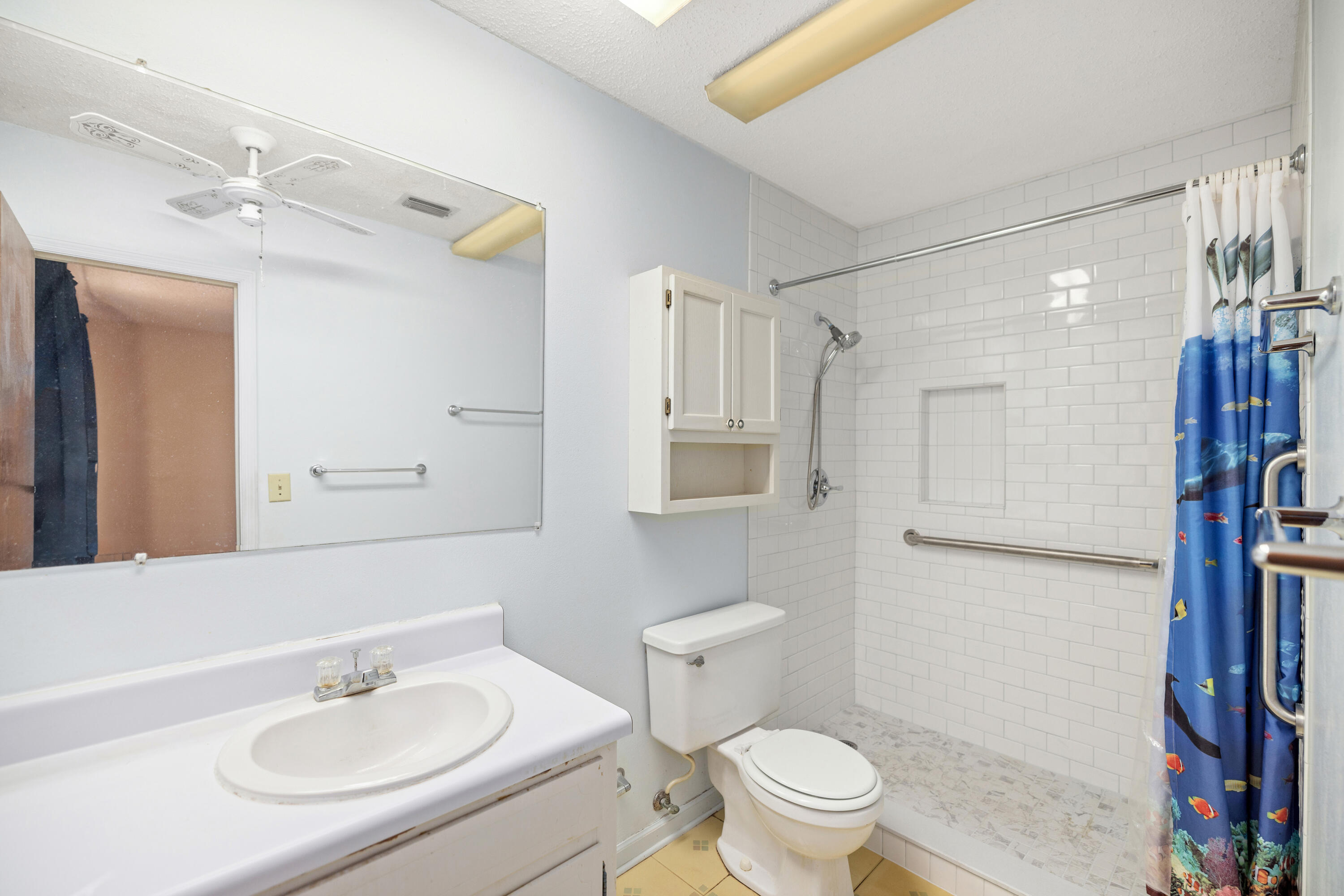 PALM ESTATES UNIT 3 - Residential