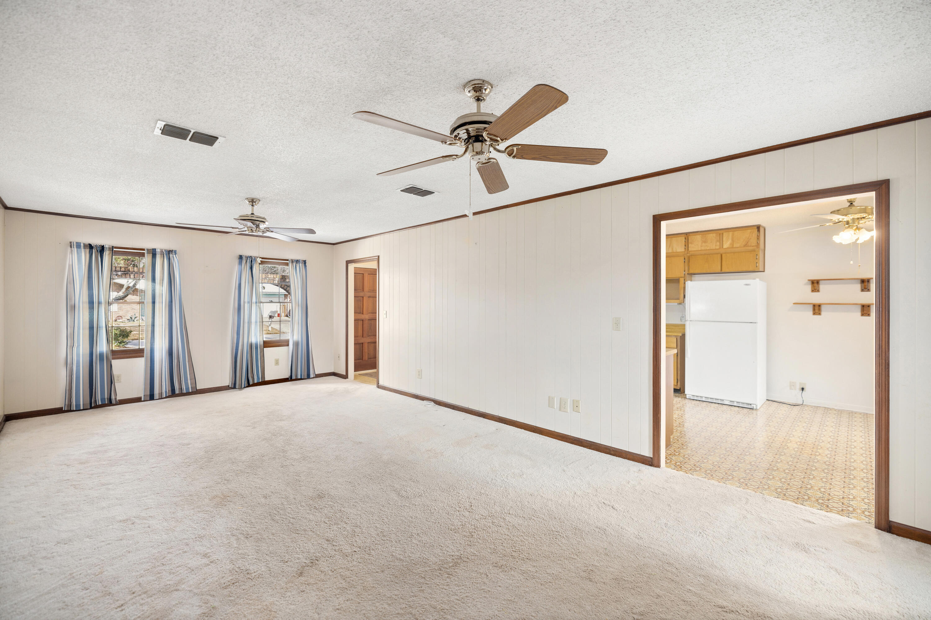 PALM ESTATES UNIT 3 - Residential