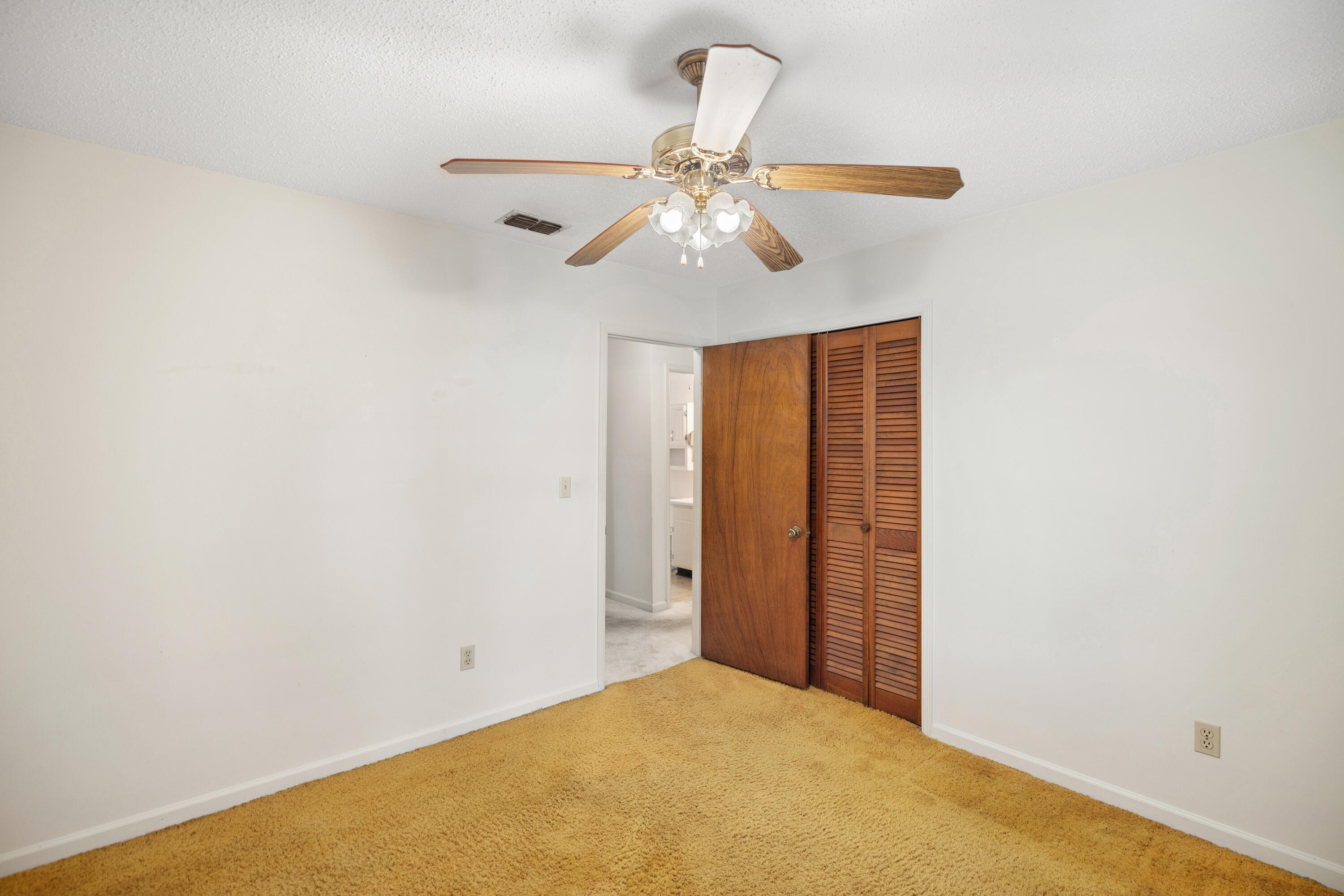 PALM ESTATES UNIT 3 - Residential