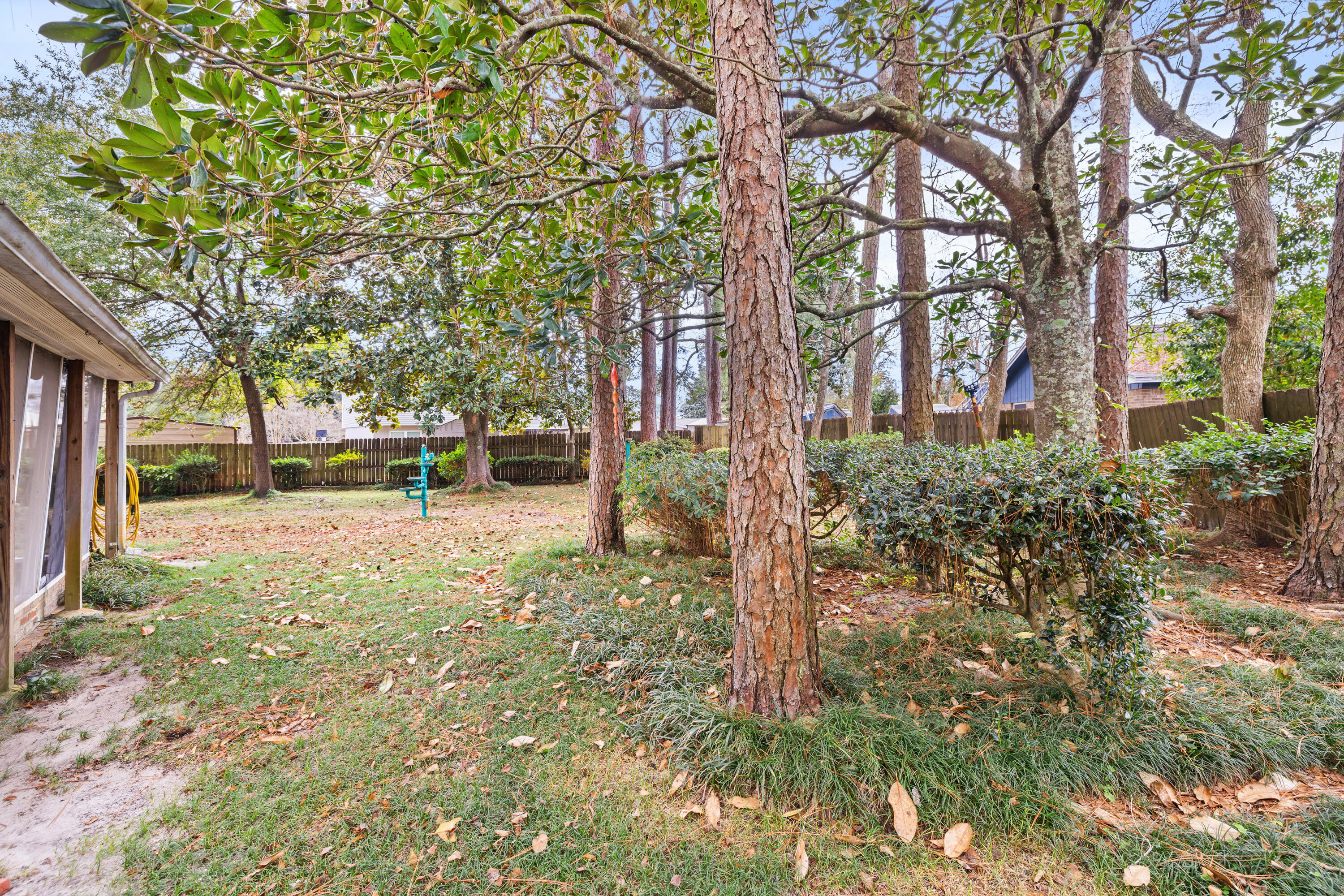 PALM ESTATES UNIT 3 - Residential