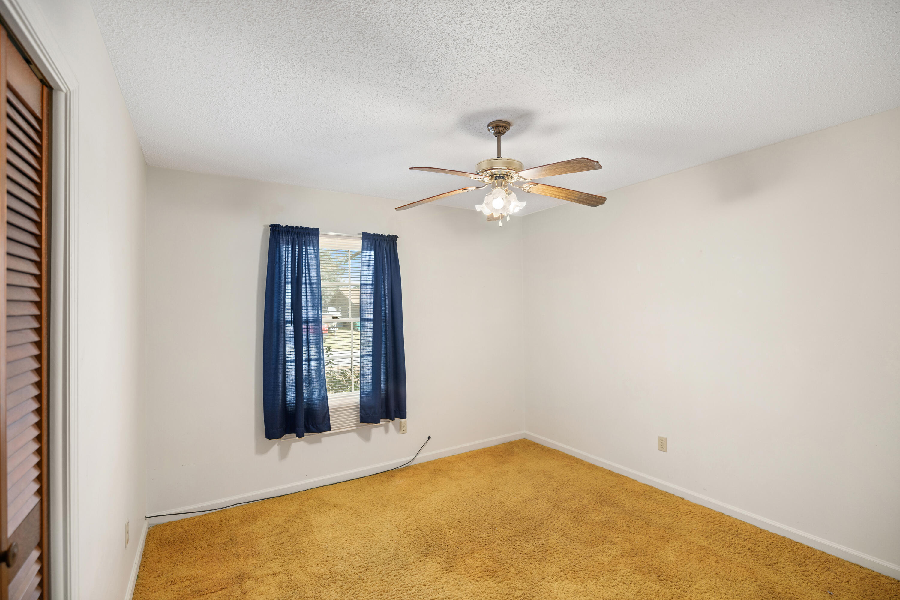 PALM ESTATES UNIT 3 - Residential