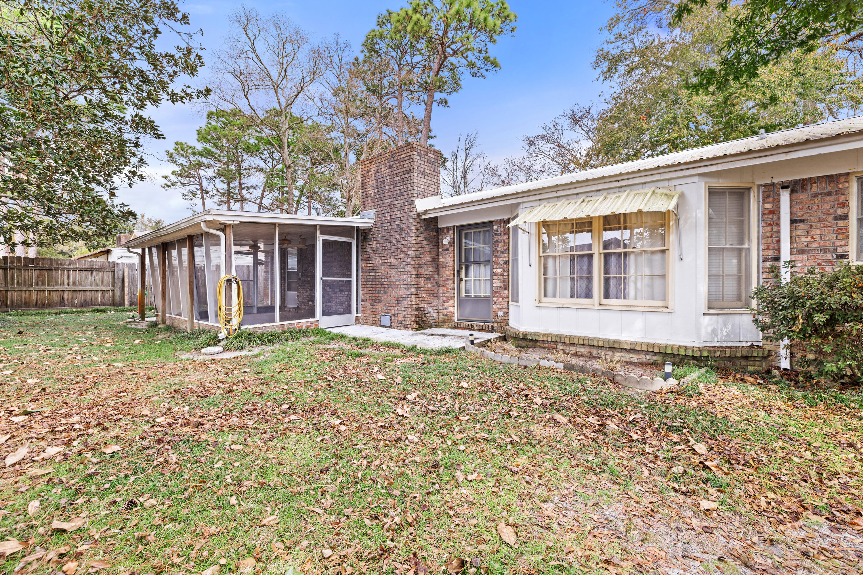 PALM ESTATES UNIT 3 - Residential