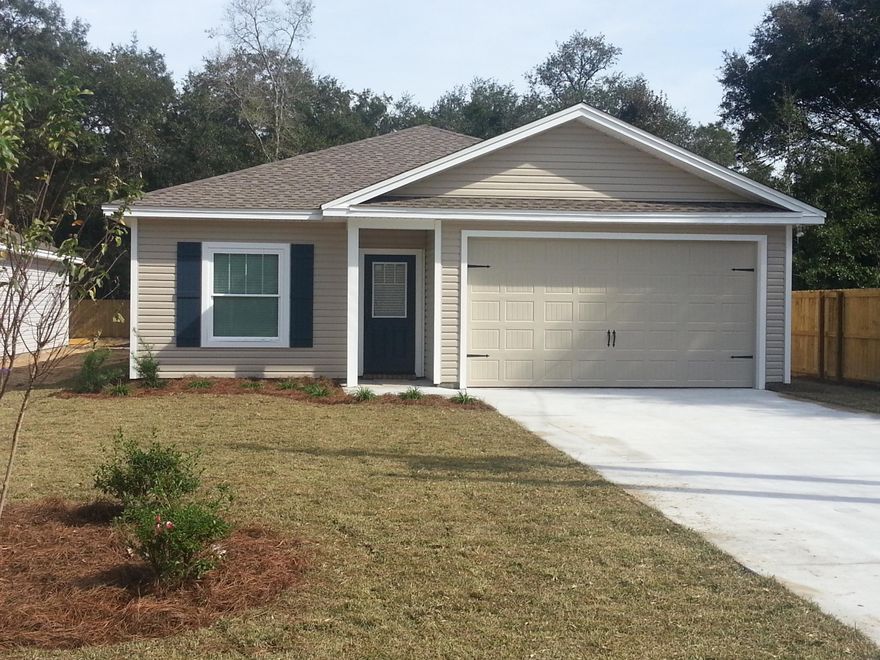 Beautiful new construction in the heart of Niceville! Stunning craftsmanship and attention to detail, some of the interior features will include: stainless steel appliances, granite countertops, a deep pantry for storage, trey ceiling in the master bedroom and walk-in shower. Large fenced backyard and irrigation! Call to set up your showing today!