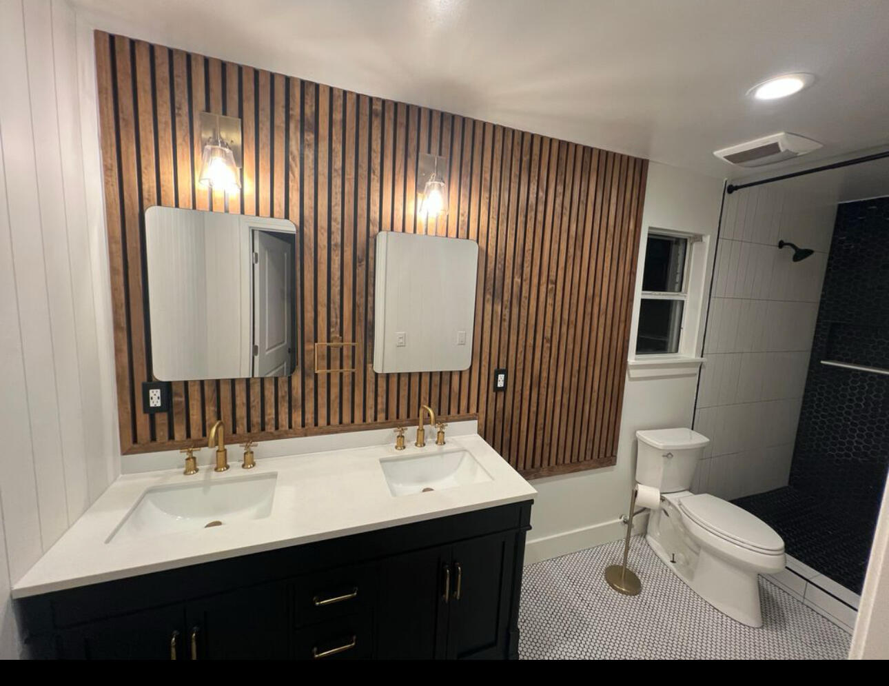EDGE WATER VILLAGE NORTH LOT 3 BLK 2 - Residential Lease