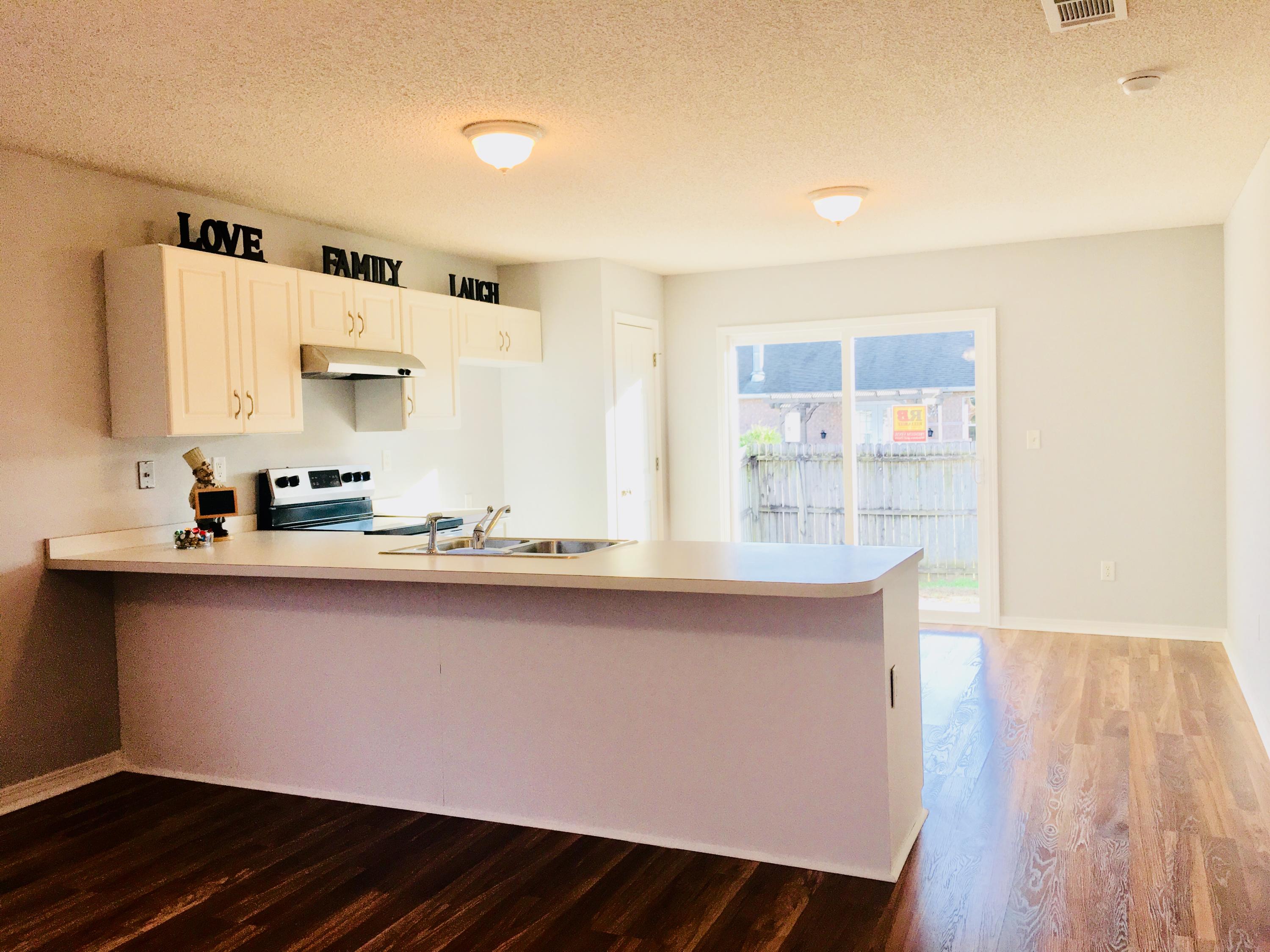 SOUTHWAY ESTATES 1ST ADDN - Residential