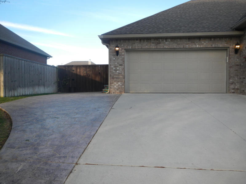 ROLLING RIDGE S/D - Residential