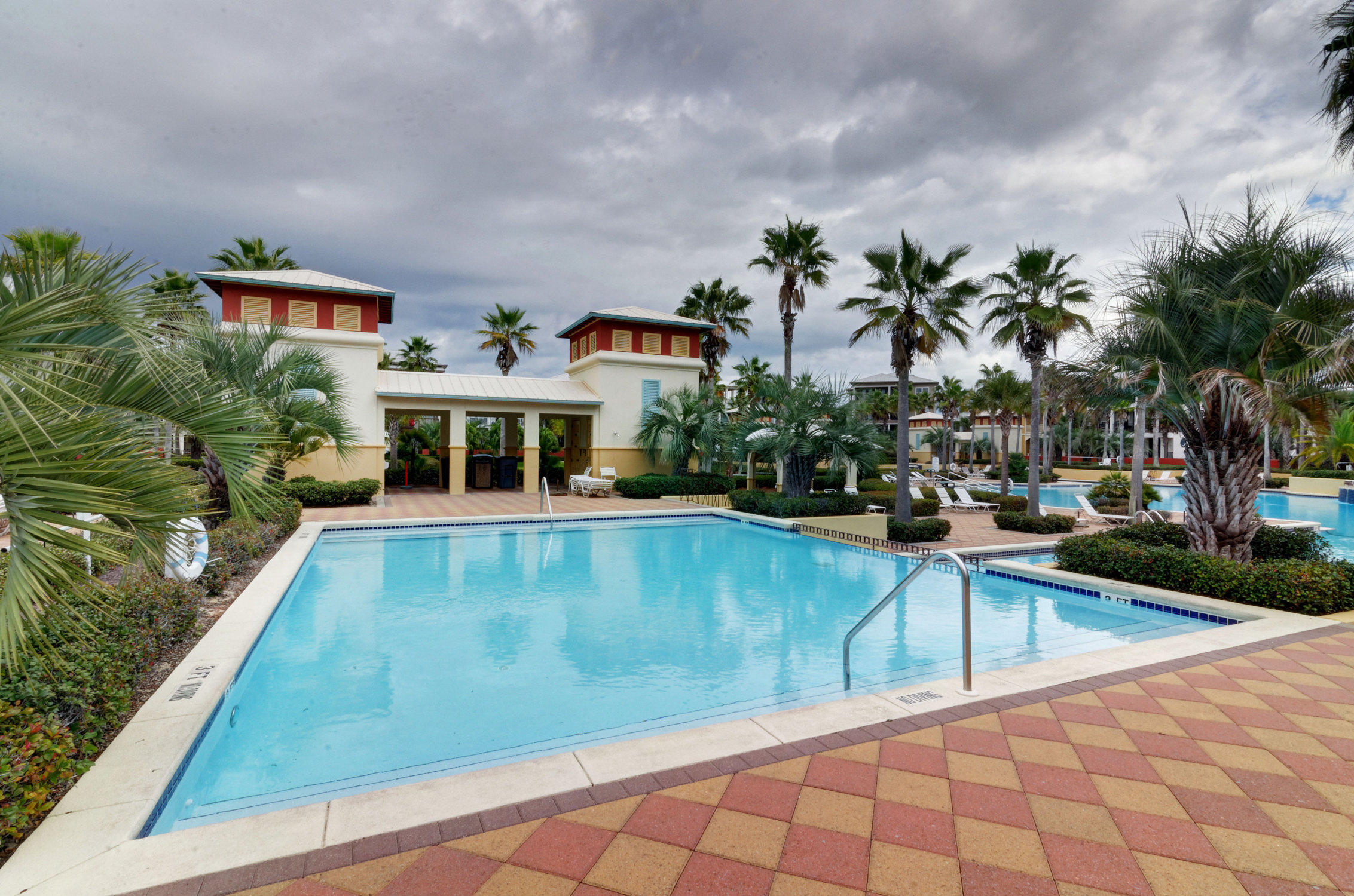 VILLAS AT SEACREST BEACH - Residential