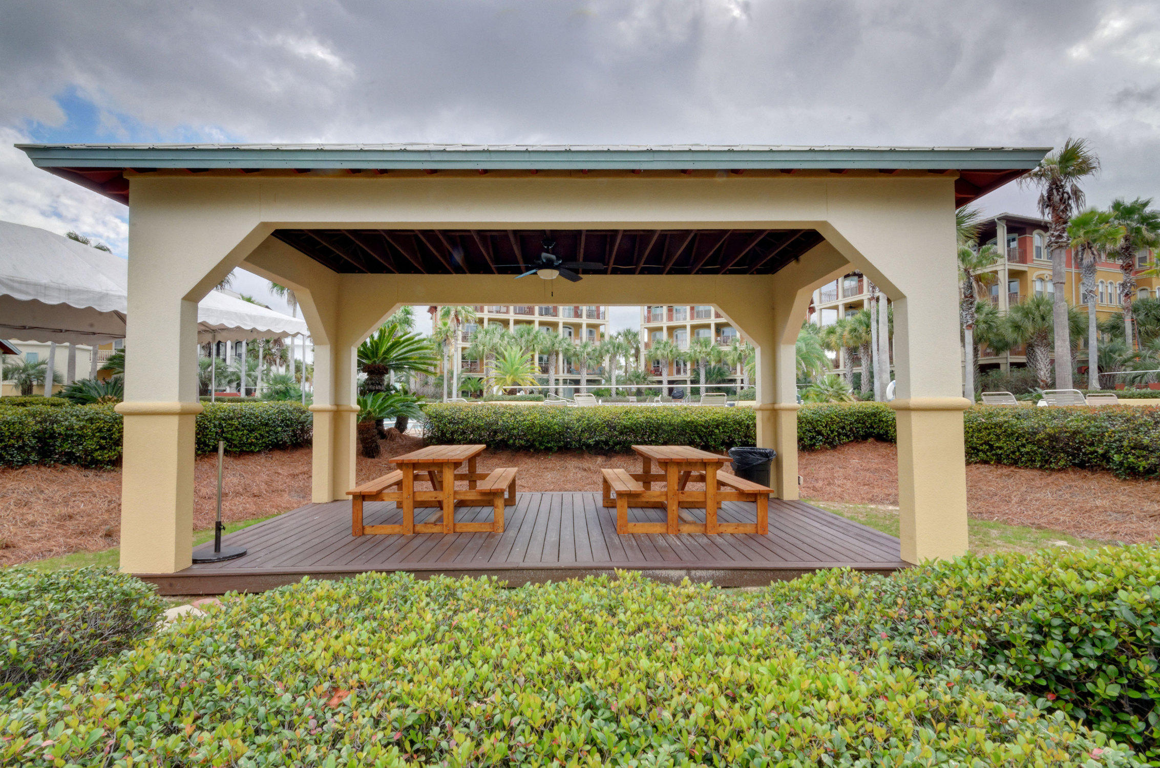 VILLAS AT SEACREST BEACH - Residential