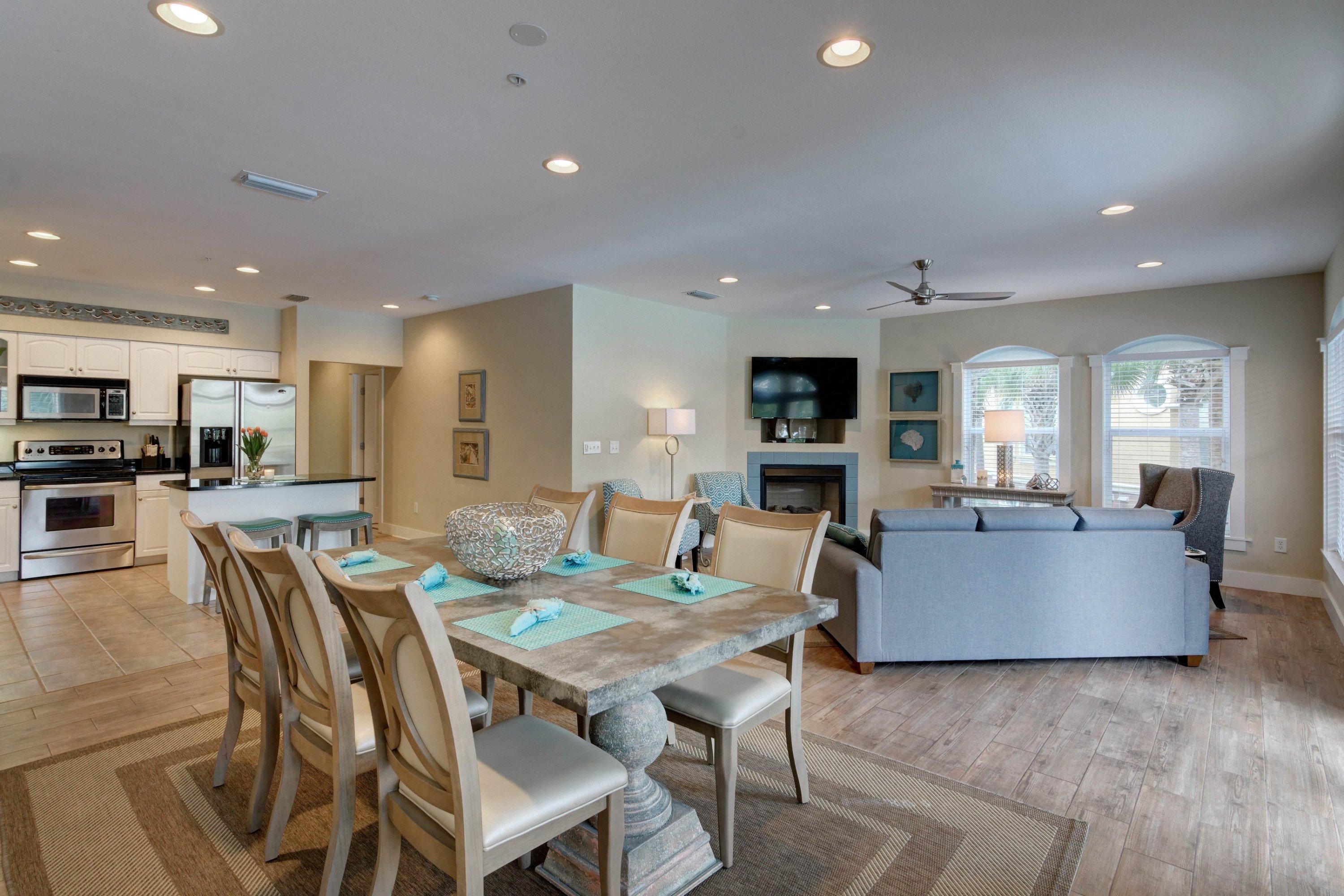 VILLAS AT SEACREST BEACH - Residential