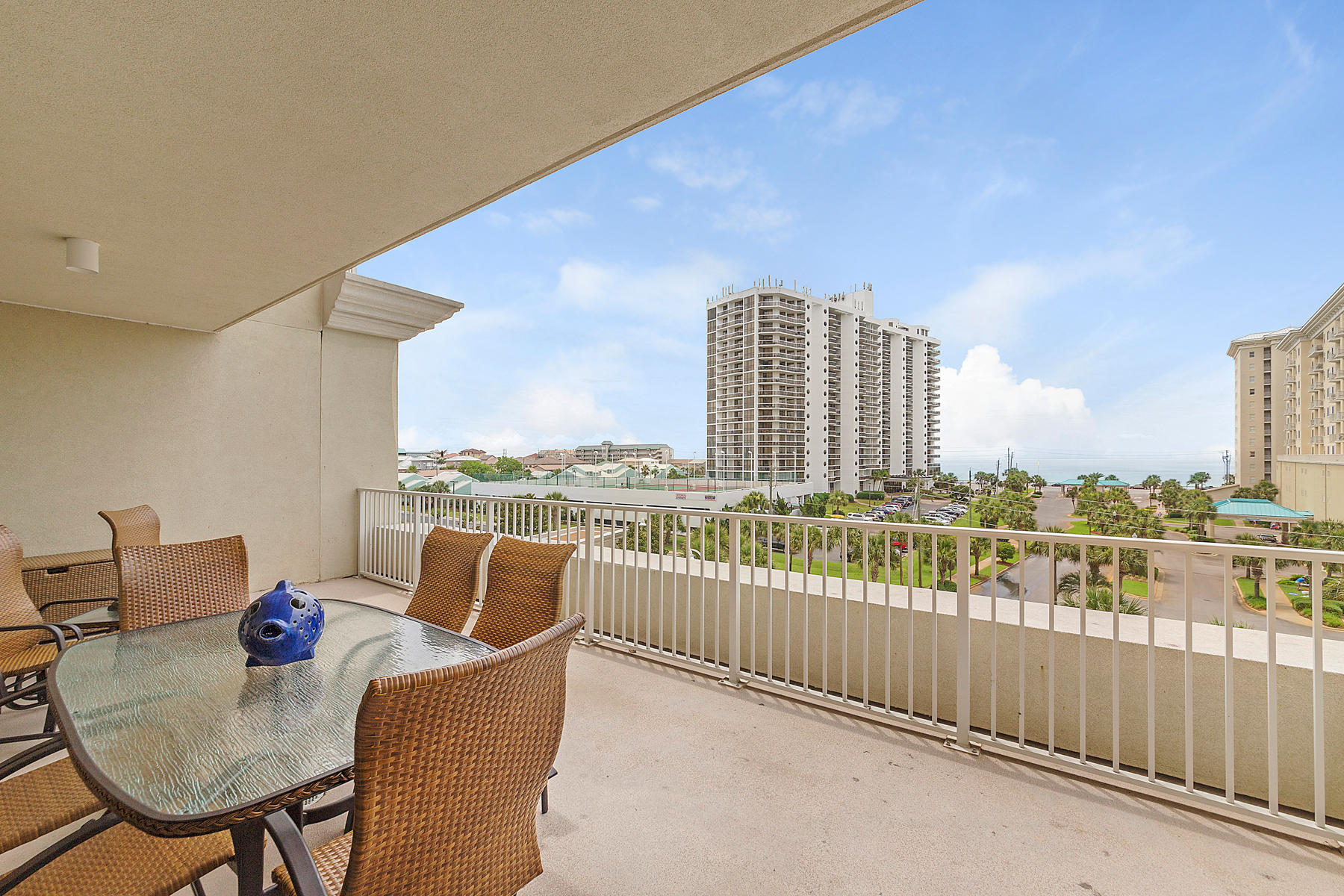 ARIEL DUNES - Residential