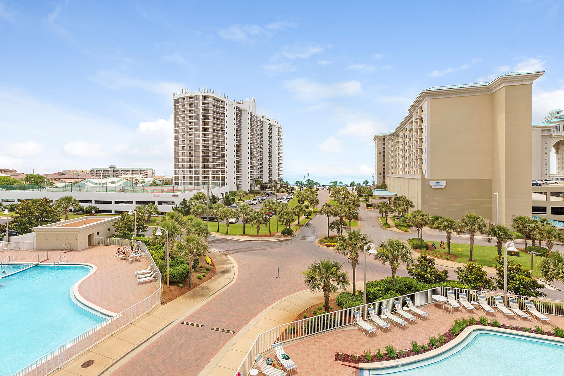 ARIEL DUNES - Residential