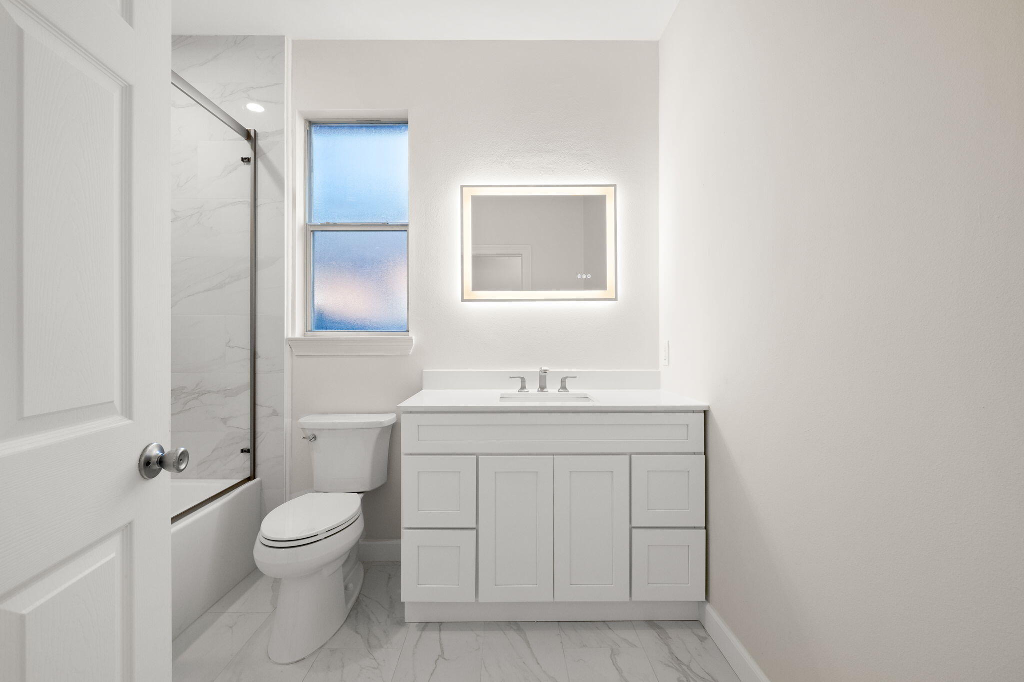 ESCADA - Residential