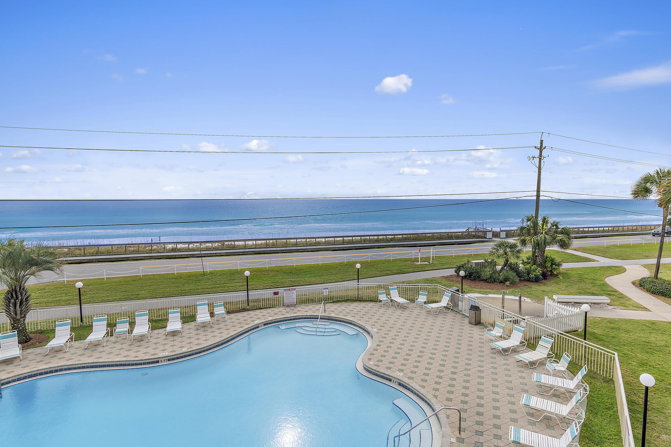 Maravilla Condominiums - Residential
