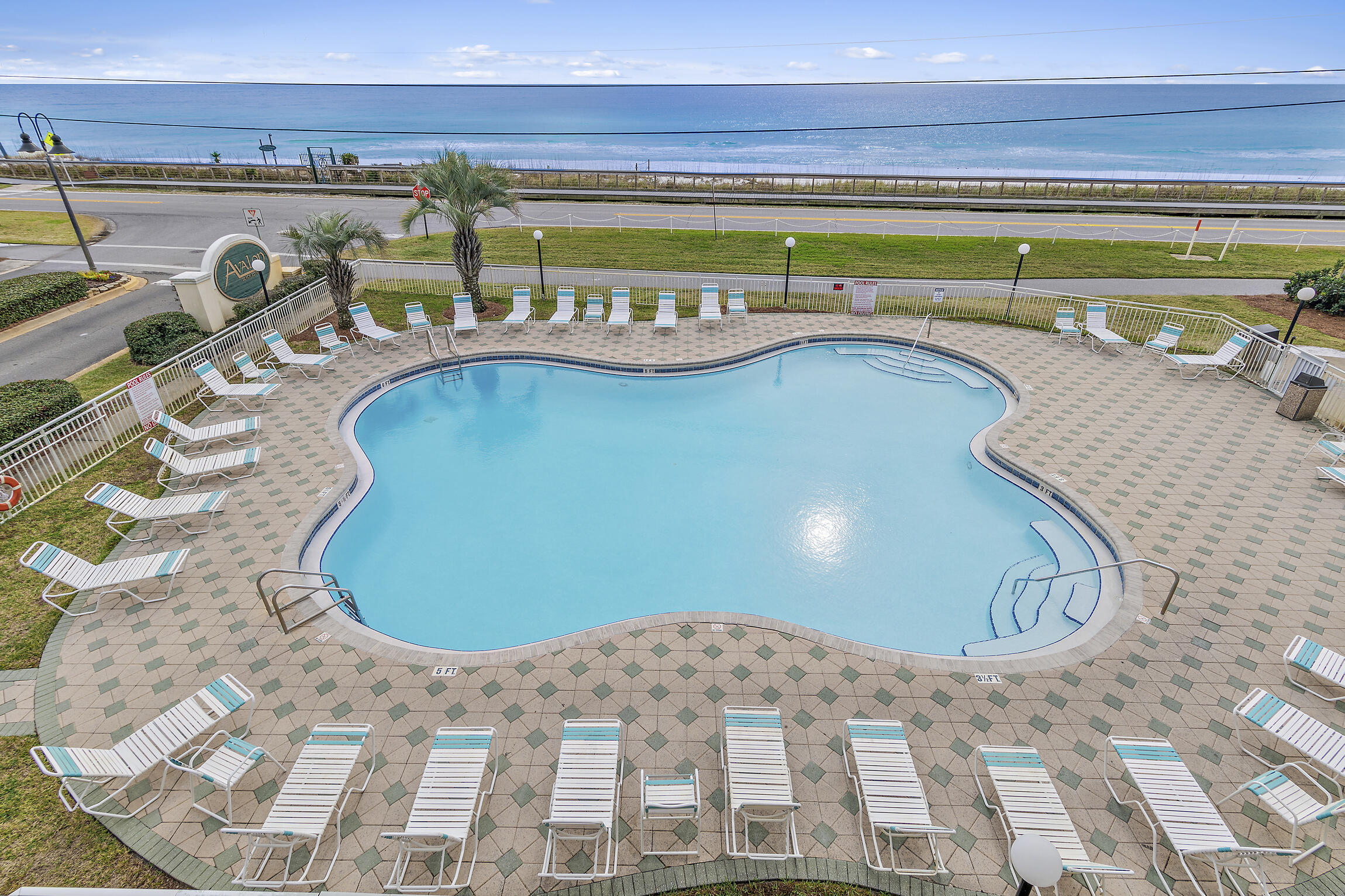 Maravilla Condominiums - Residential
