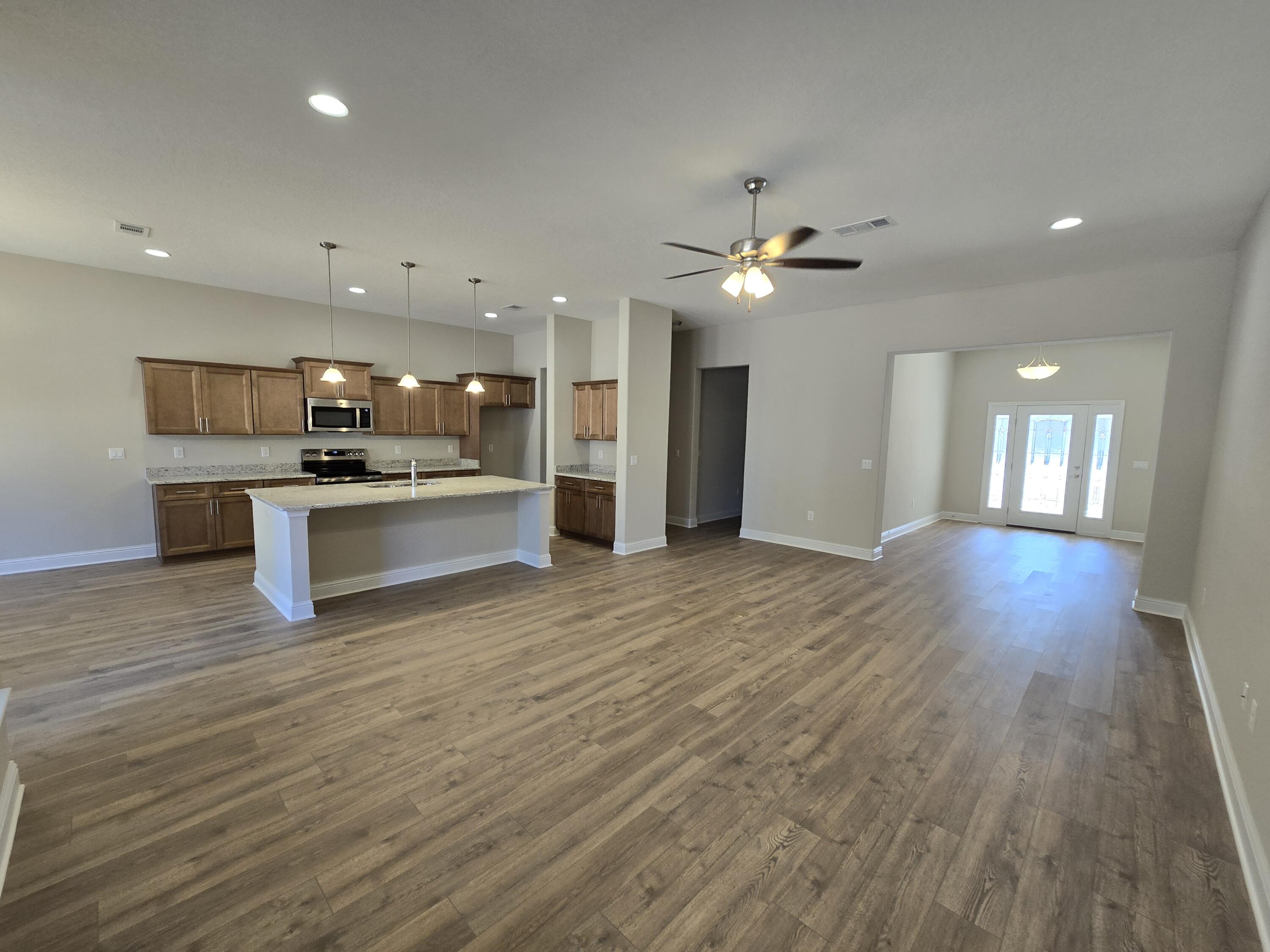 Nature Lake - Residential