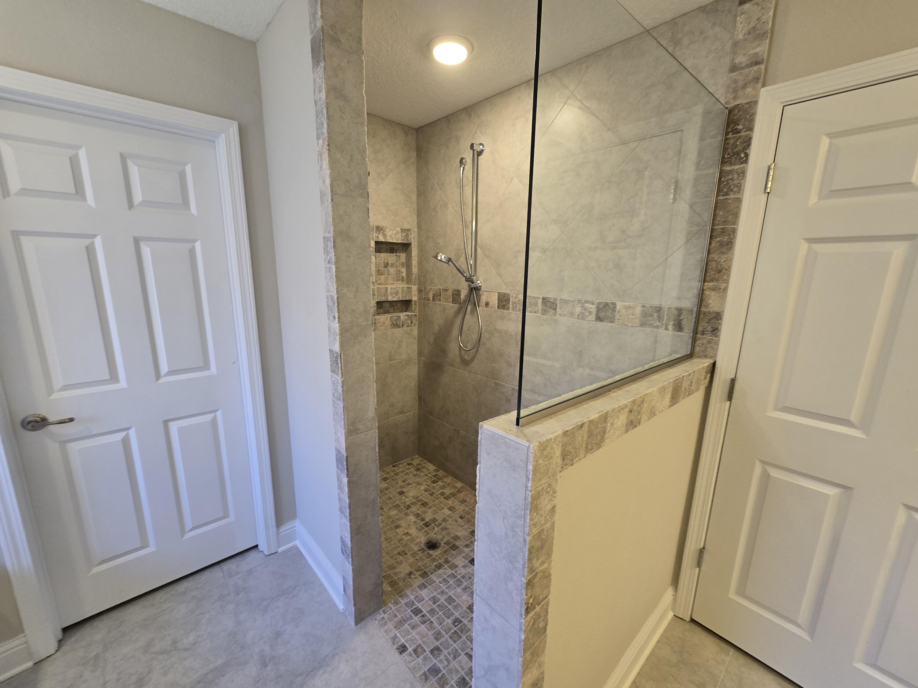 Nature Lake - Residential