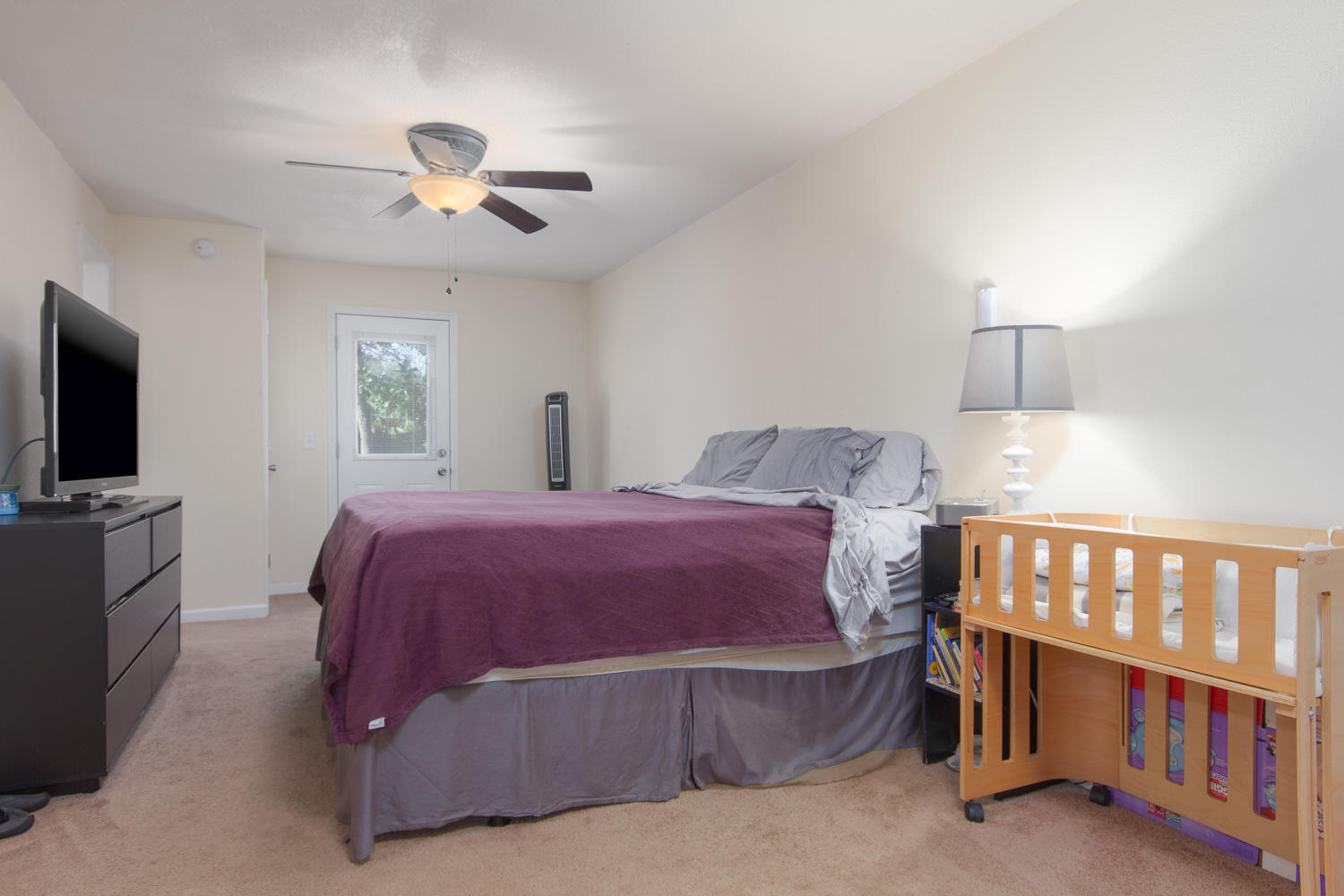 ELLIOTTS POINT - Residential