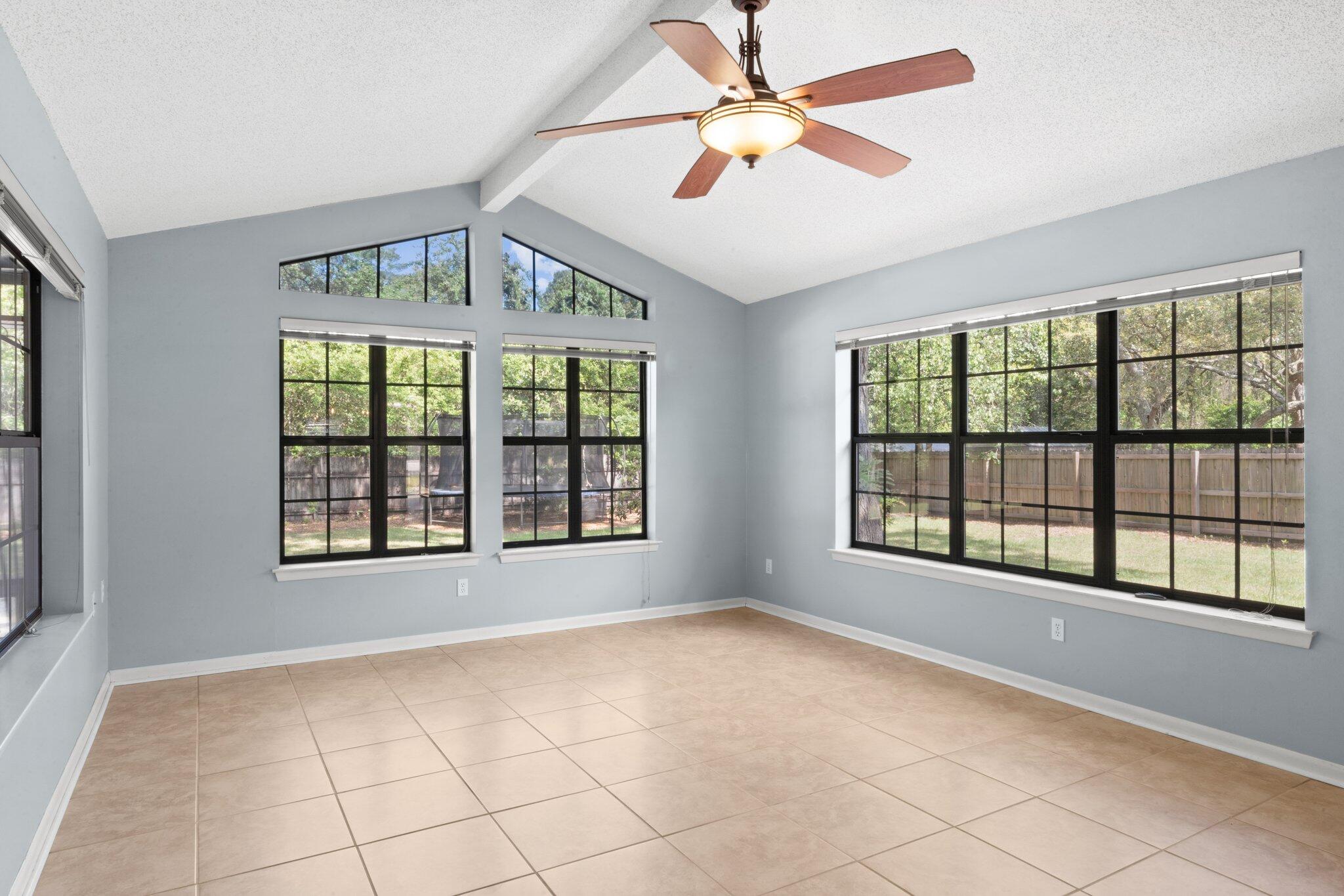BLUEWATER BAY VILLAGE 1B - Residential