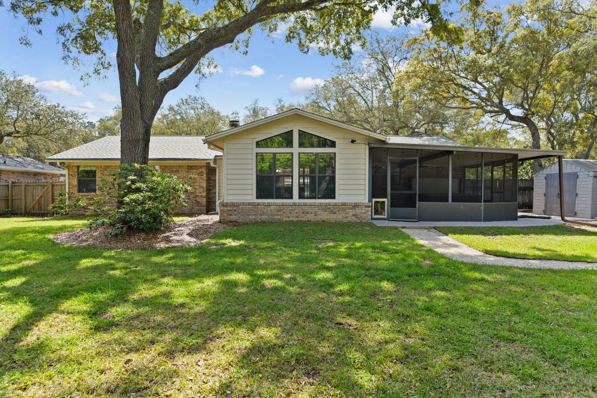 BLUEWATER BAY VILLAGE 1B - Residential