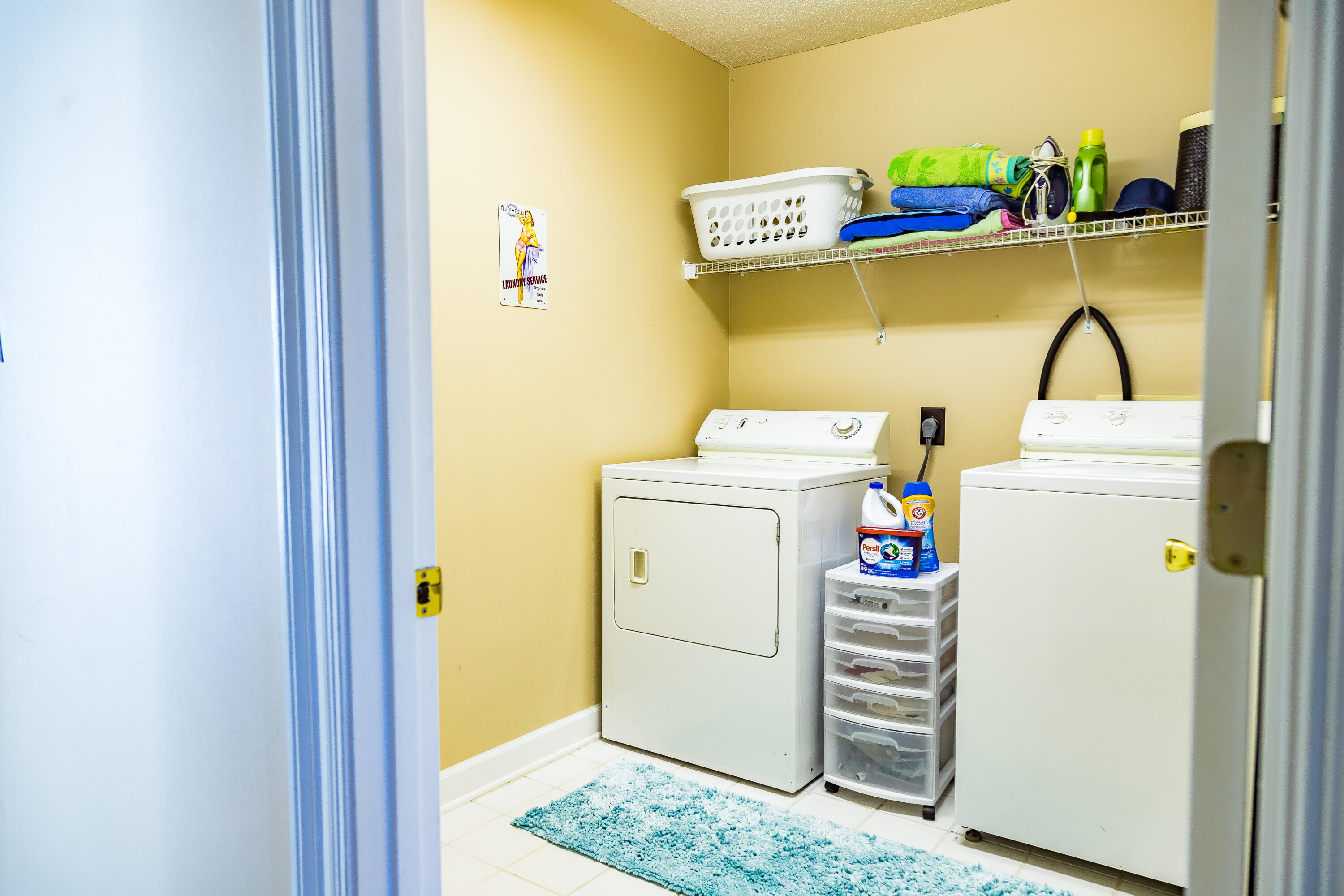 CAPTIVA COVE - Residential