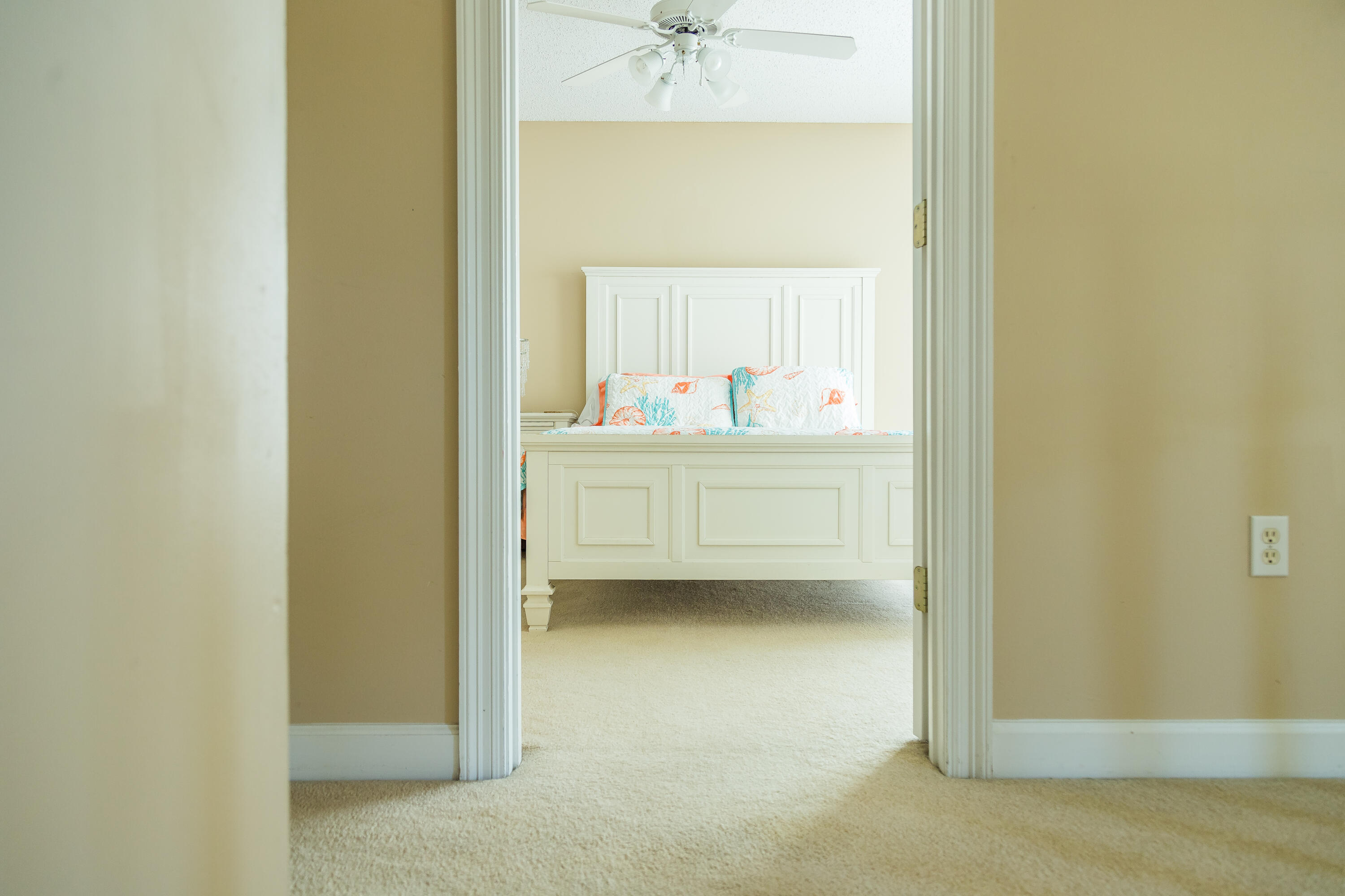 CAPTIVA COVE - Residential