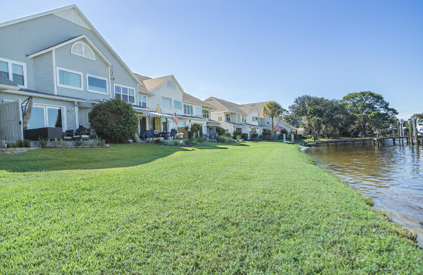 CAPTIVA COVE - Residential