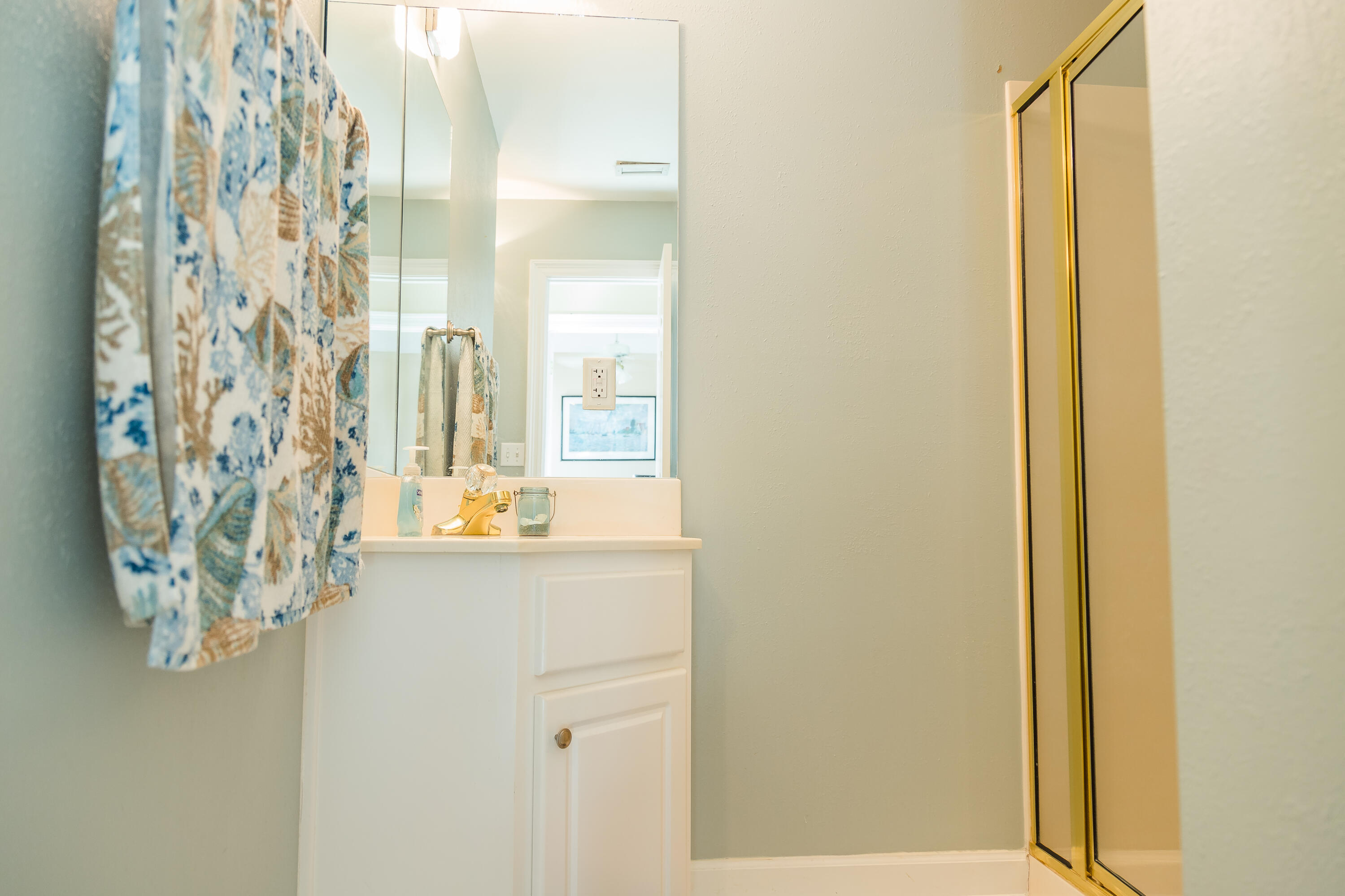 CAPTIVA COVE - Residential