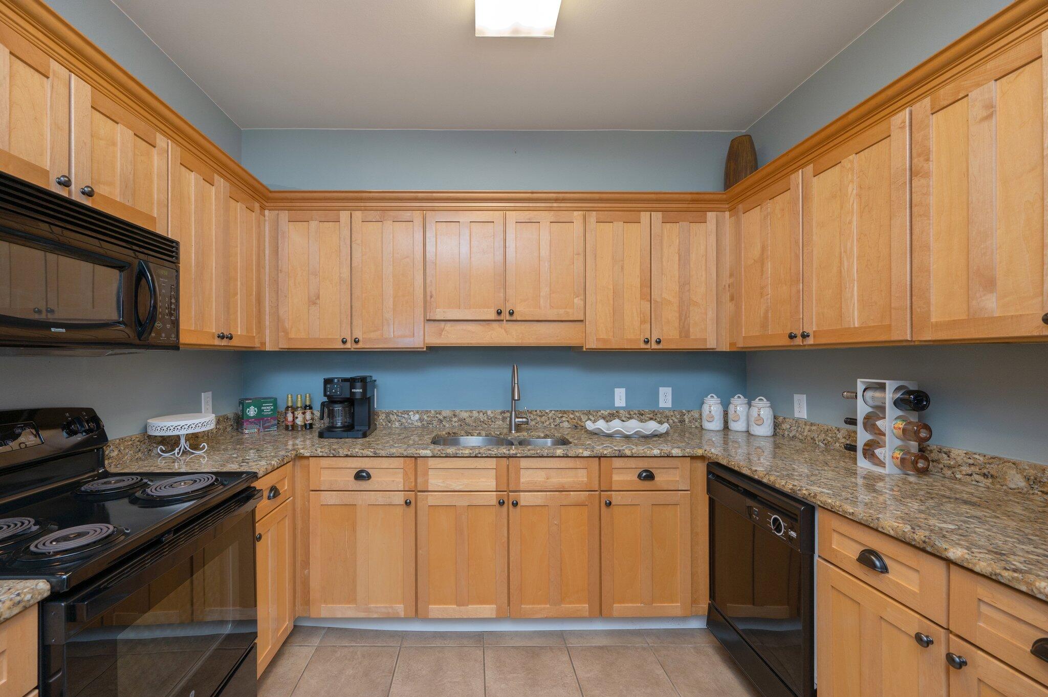 TOPSAIL VILLAGE - Residential