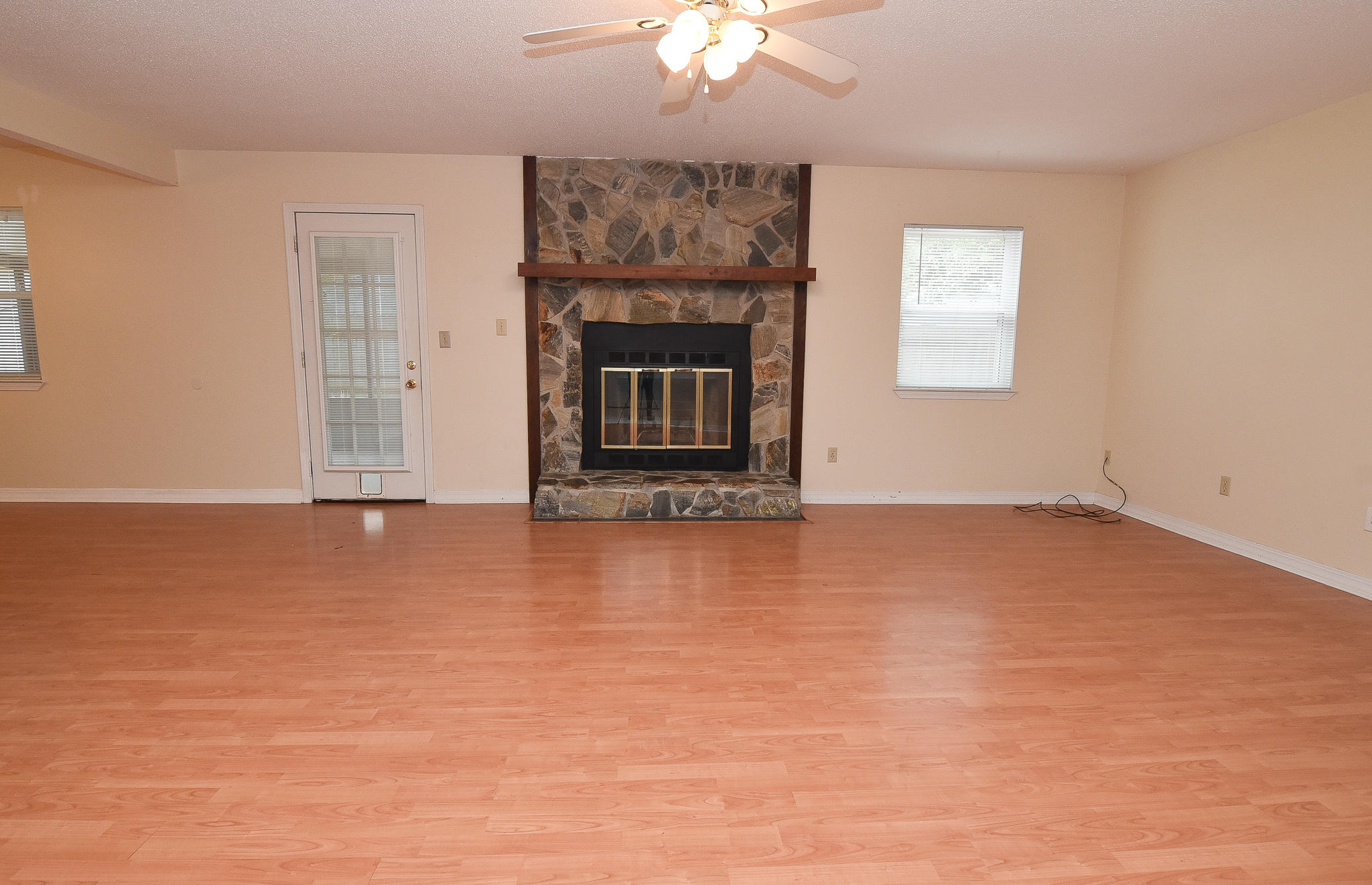 CREEKSIDE 5 - Residential