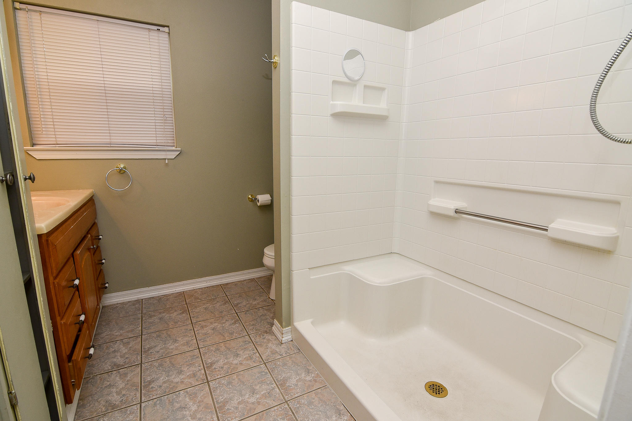 CREEKSIDE 5 - Residential