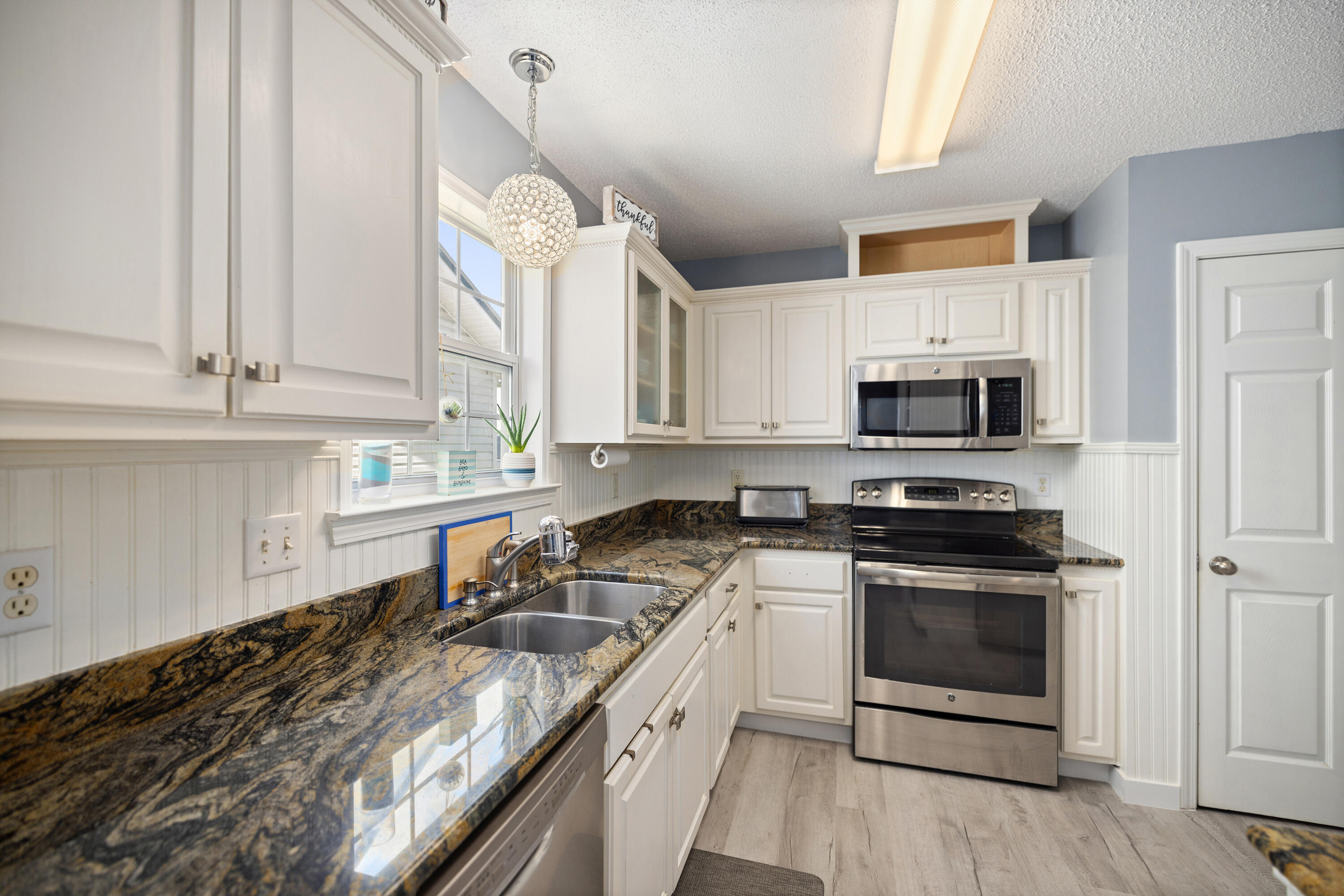 HUNTERS RUN S/D - Residential