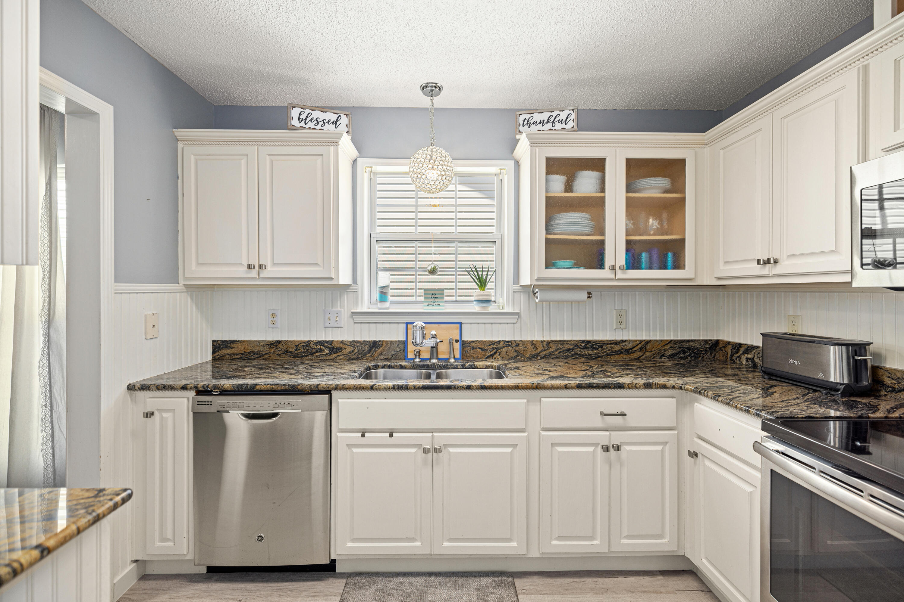 HUNTERS RUN S/D - Residential
