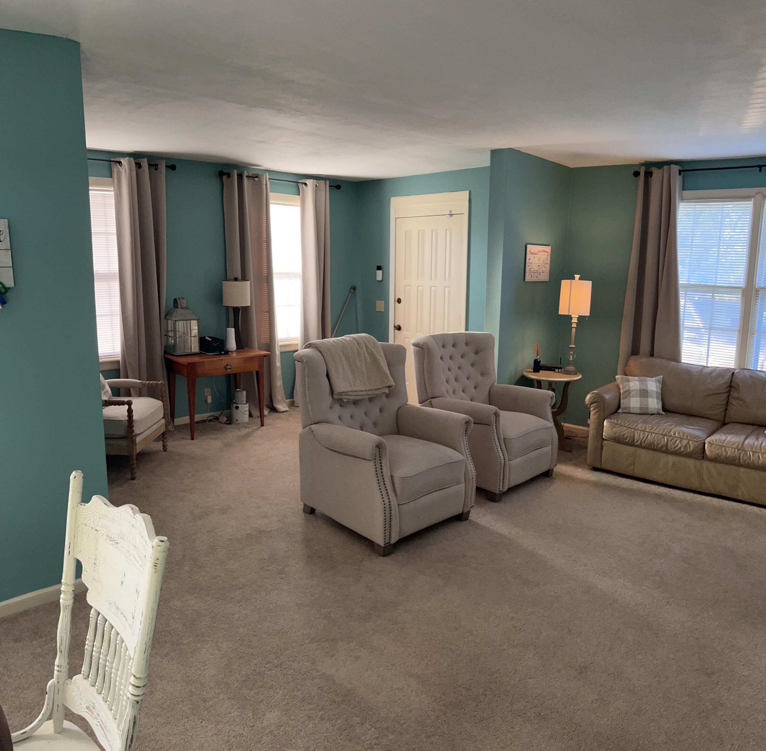 MCGUIGAN/ADAMS - Residential