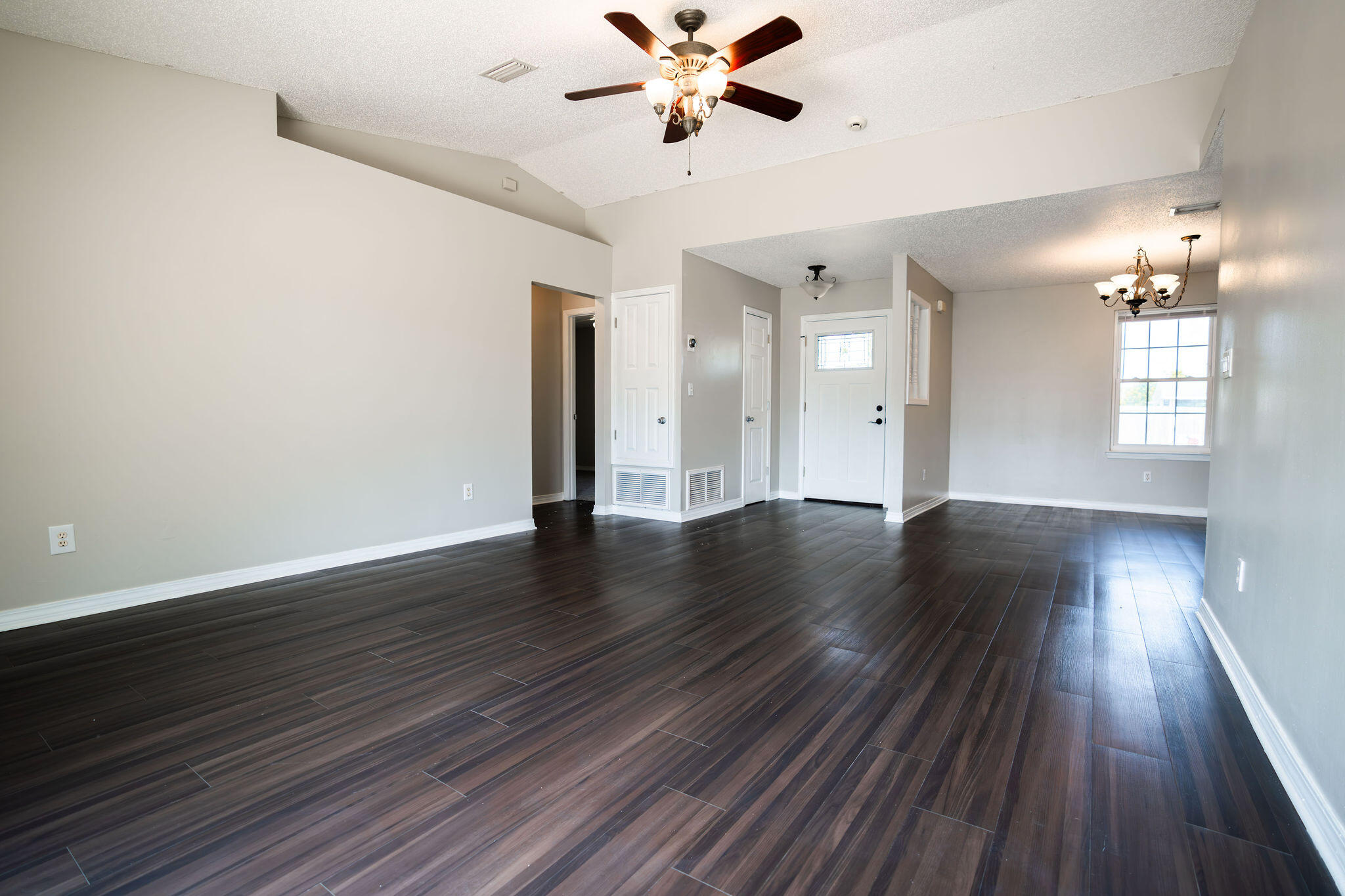 COUNTRYVIEW ESTATES 4TH ADDN PH 4 - Residential