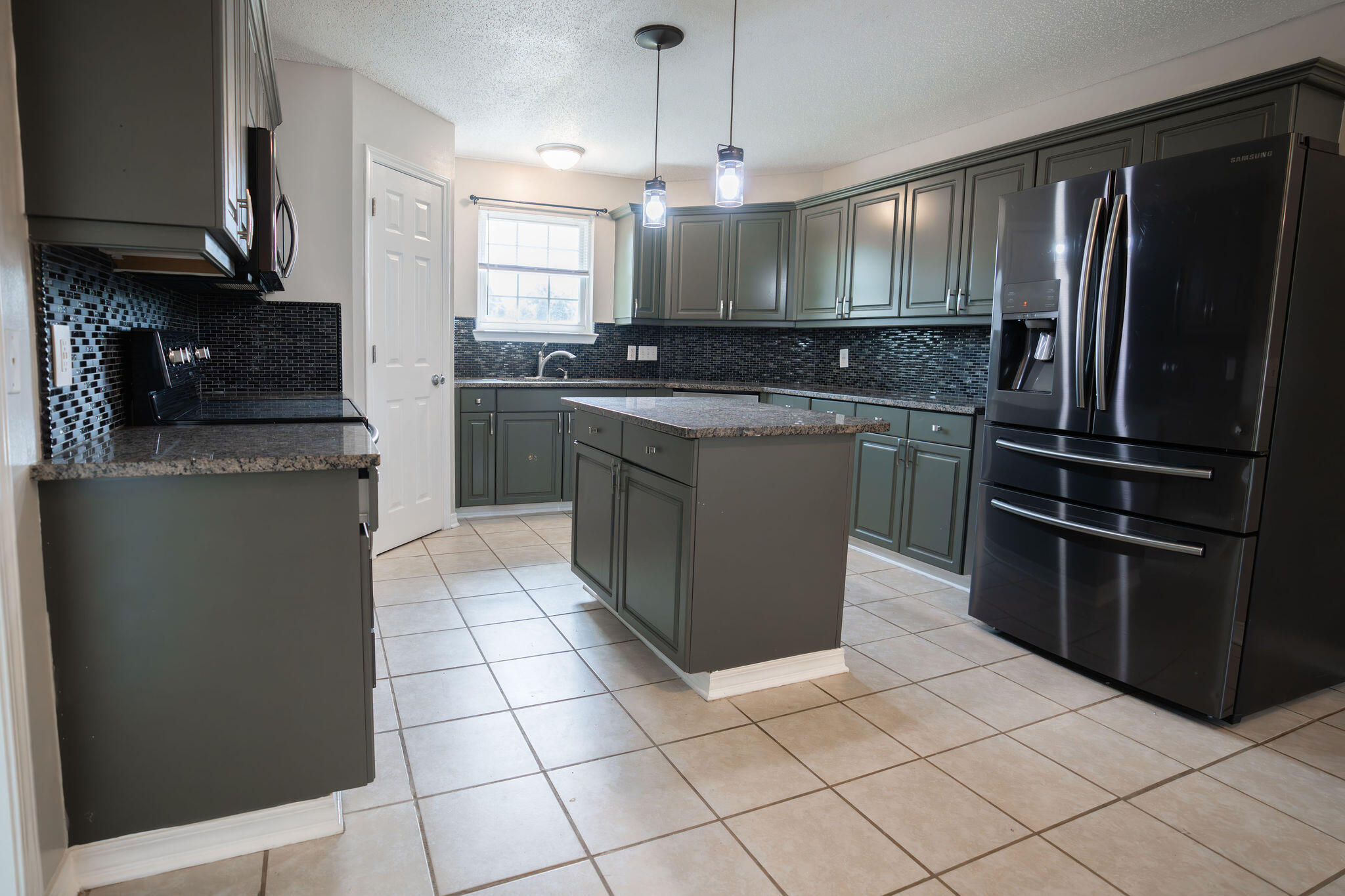 COUNTRYVIEW ESTATES 4TH ADDN PH 4 - Residential