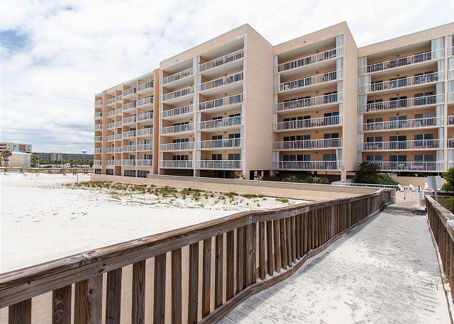 ISLANDER BEACH RESORT CONDO - Residential