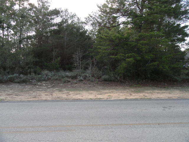 IF YOU ARE LOOKING FOR A HIGH AND DRY LOT TO BUILD YOUR DREAM HOME ON THIS IS IT. NOT A PUDDLE OF STANDING WATER ON THIS LOT. ENJOY THE AMENITIES OF THE HBTS RECREATION CENTER WITH 3 POOLS,CLUB HOUSE,TENNIS COURTS,BEACH HOUSE AND BEACH ACCESS.