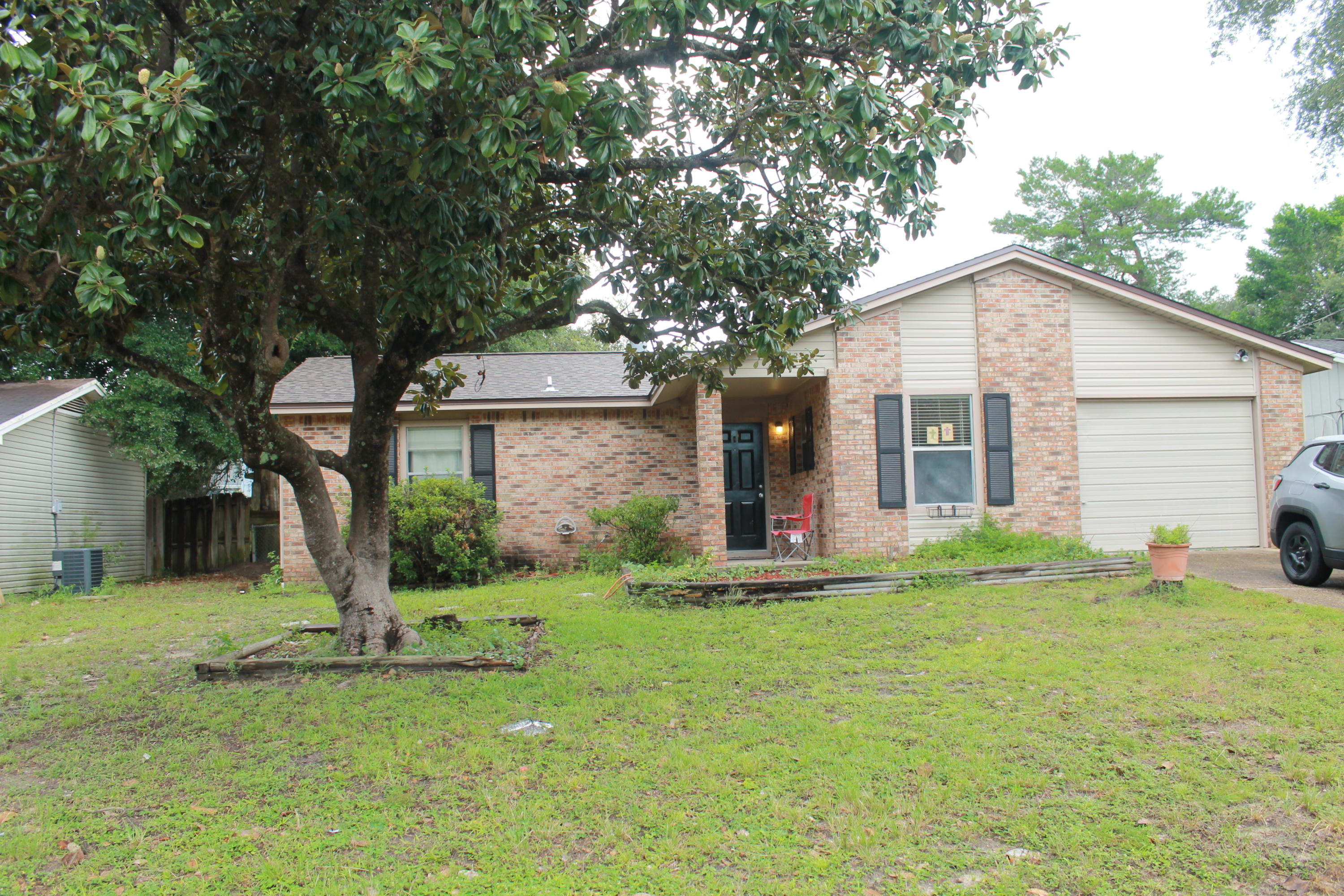 CREEKSIDE 2 - Residential Lease