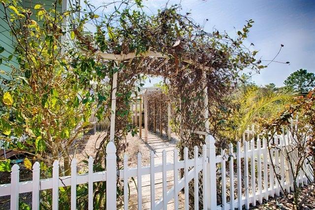 VILLAGE OF SUGAR BEACH AT SEAGROVE BEACH - Residential