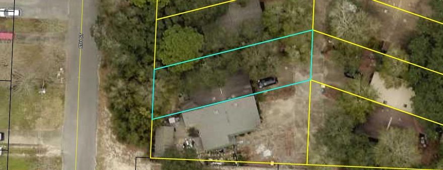 Spacious one story townhouse with open floor plan and fenced in back yard. This home features cathedral ceilings, skylights in the kitchen and bathrooms, breakfast bar and plenty of closet space. New Metal Roof, New Siding, Fresh paint throughout, New hard surface flooring, New Granite Counter tops. new cabinet doors, new lighting, new Water heater  and new Central Heating and AC unit.  This townhouse is almost a brand new unit.