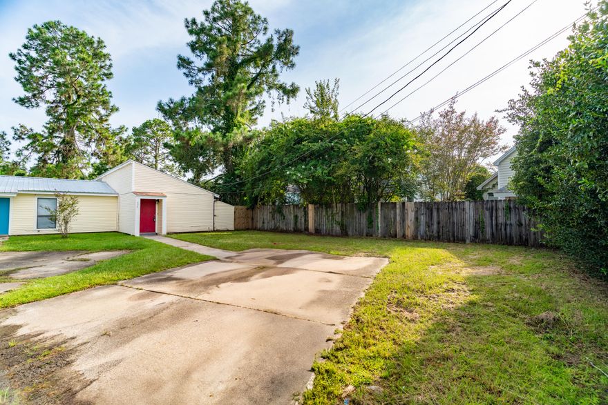 Attention military heroes, beach bums, and anyone who craves the Florida lifestyle! Are you tired of cramped apartments and endless rent hikes? Here's slice of paradise you can actually own a stunning 2-bedroom, 1 and a half bath townhouse in Fort Walton Beach!This is your gateway to endless sunshine, white-sand beaches mere minutes away, and the vibrant energy of Fort Walton Beach. Picture this: crystal-clear water lapping at your toes, the thrill of deep-sea fishing expeditions, and the calming rhythm of the waves lulling you to sleep each night. This incredible location puts you right in the heart of the action. Eglin Air Force Base and Hurlburt Airfield are just a stone's throw away, making this the perfect spot for military personal. No more rush-hour commutes - enjoy the convenience and peace of mind that comes with living close to base. Imagine hosting barbecues on your private patio, soaking up the sun by the sparkling community pool, or enjoying cozy movie nights in your spacious living room. Don't let this golden opportunity slip away! Contact me today to schedule a viewing and claim your piece of the Fort Walton Beach dream! Remember, this isn't just a house, it's your chance to live life to the fullest on the Emerald Coast. The beach, the community, the convenience - it's all waiting for you. What are you waiting for?