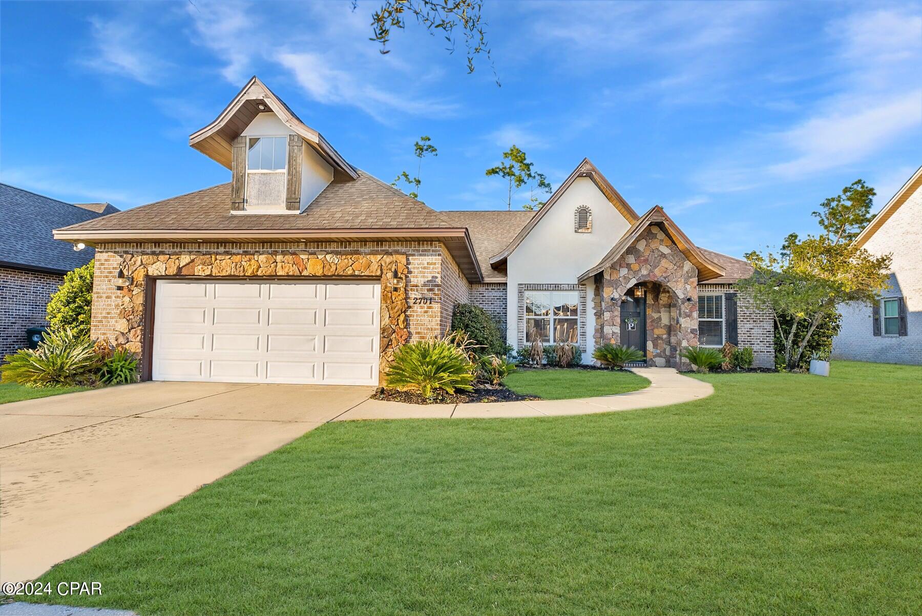 Hawks Landing - Residential