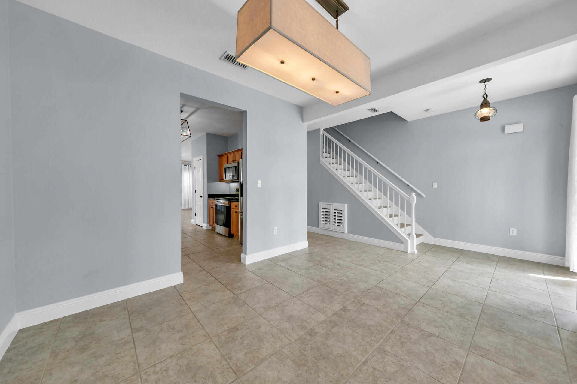 EAGLE BAY - Residential